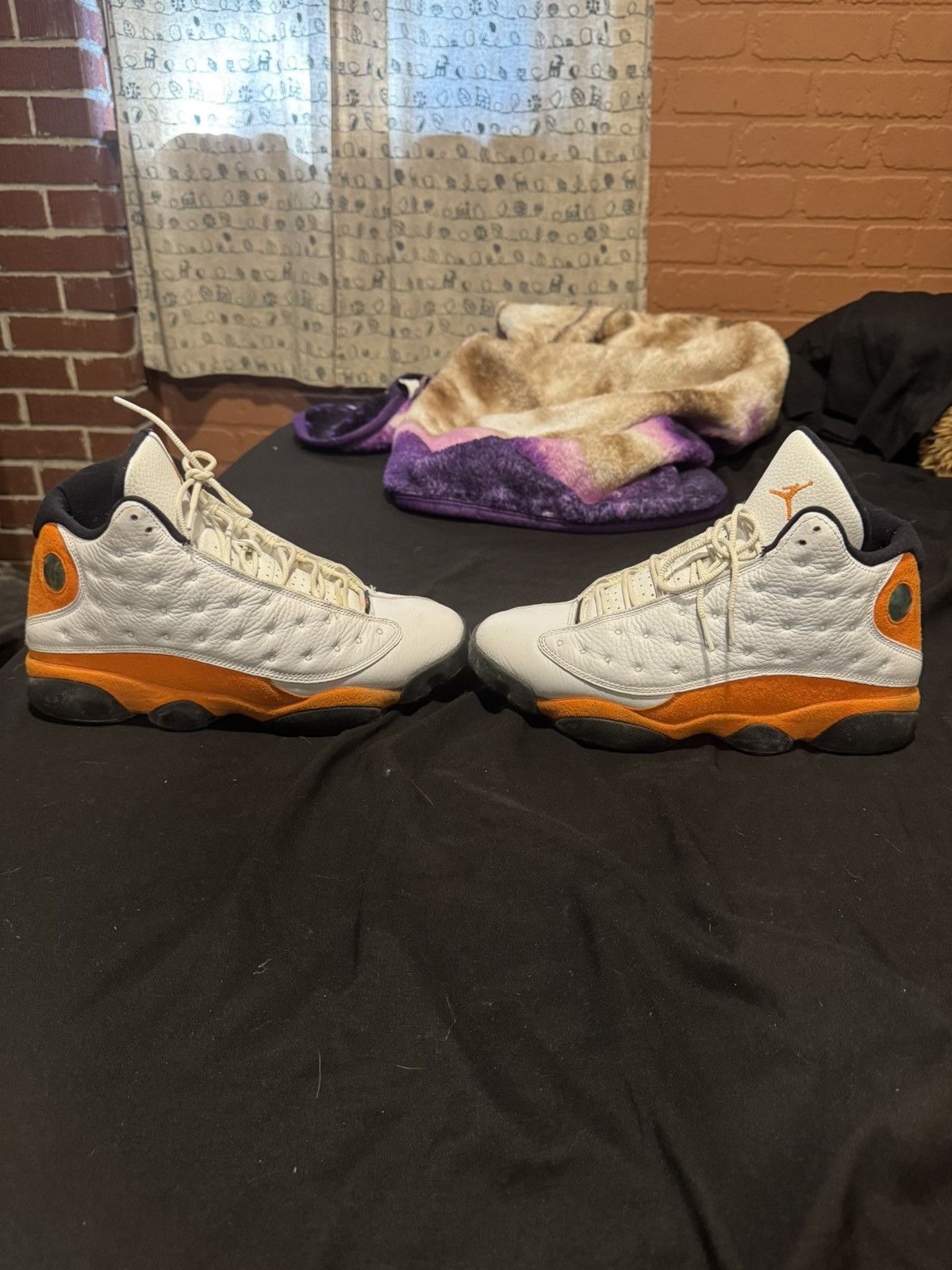 Jordan Brand Retro Jordan 13 Starfish Size US 10 / EU 43 - 3 Thumbnail