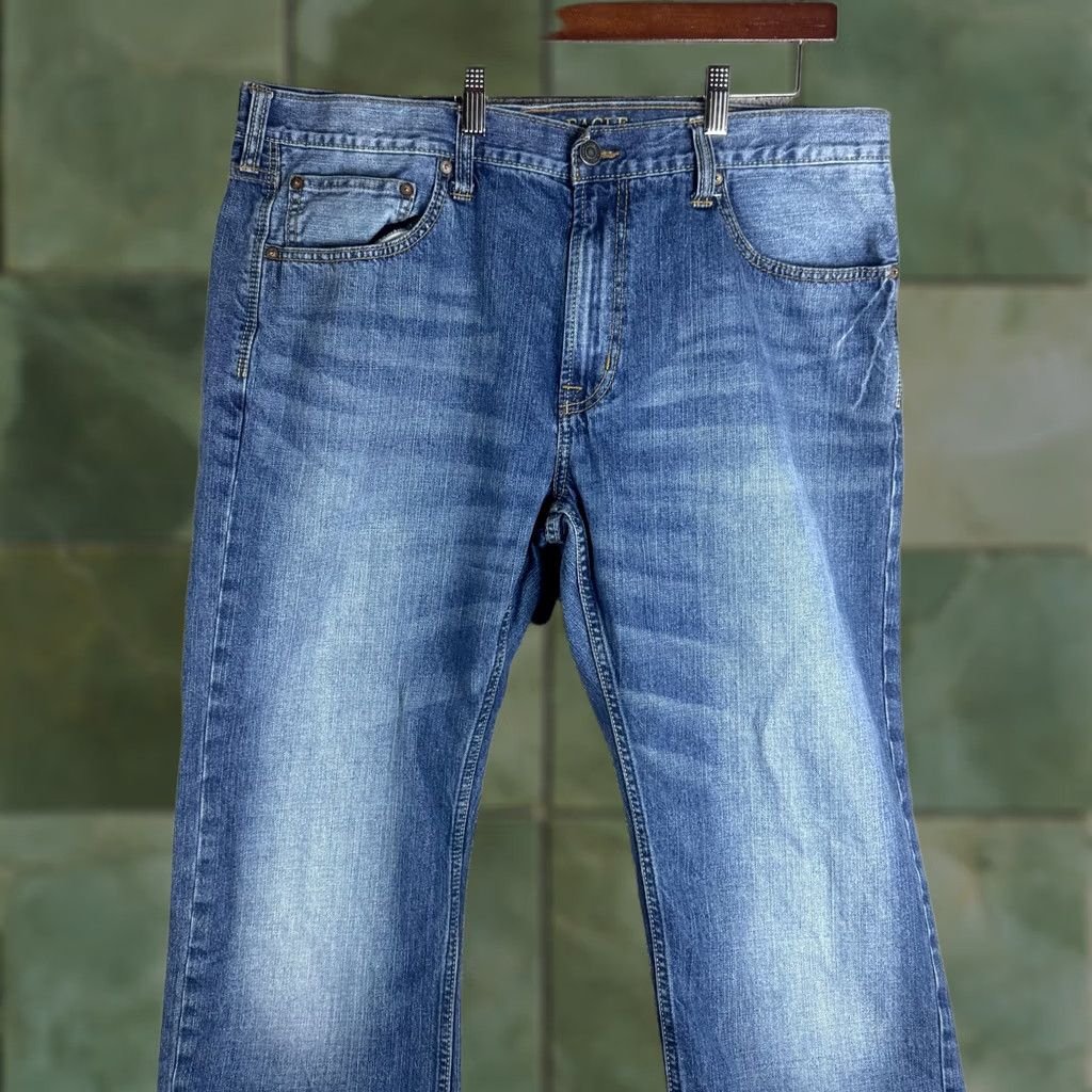 American Eagle Outfitters American Eagle Original Straight Jeans Mens 38x34 Blue Denim Medium Wash Casual Shirt? Size US 38 / EU 54 - 1 Thumbnail
