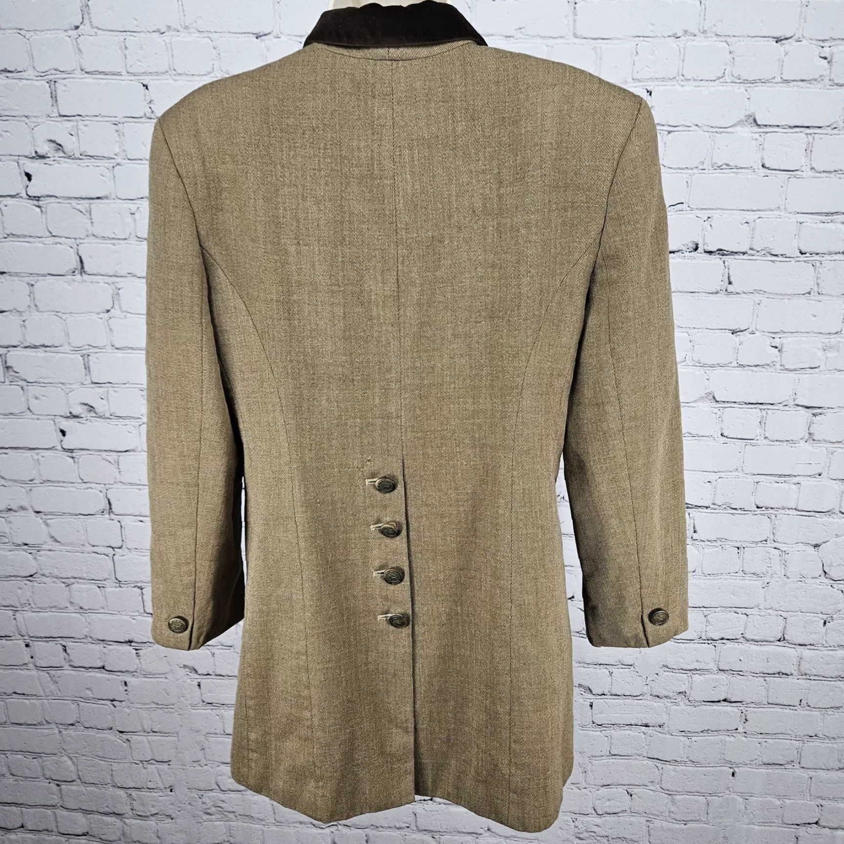 J.McLaughlin VINTAGE J. McLaughlin Jacket Women 8 Brown 100% Wool Velvet Peak Lapel Lined Buttoned Size M / US 6-8 / IT 42-44 - 2 Thumbnail