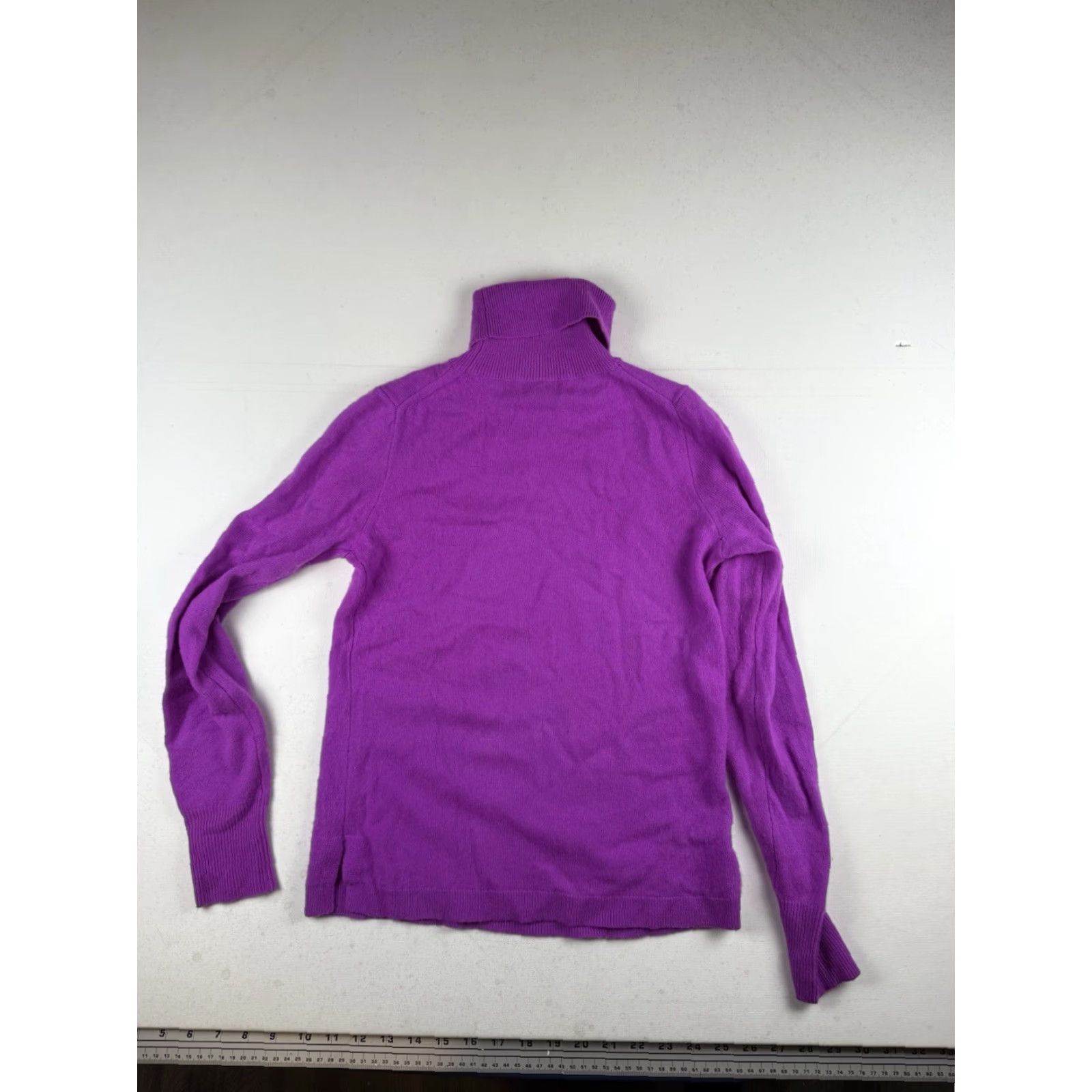 J.Crew J.CREW Sweater Womens XS Turtleneck Pullover Cashmere Purple Pullover, Cashmere, J.CREW, XS, Womens, Purple, Turtleneck, Pullover Size XS / US 0-2 / IT 36-38 - 5 Thumbnail