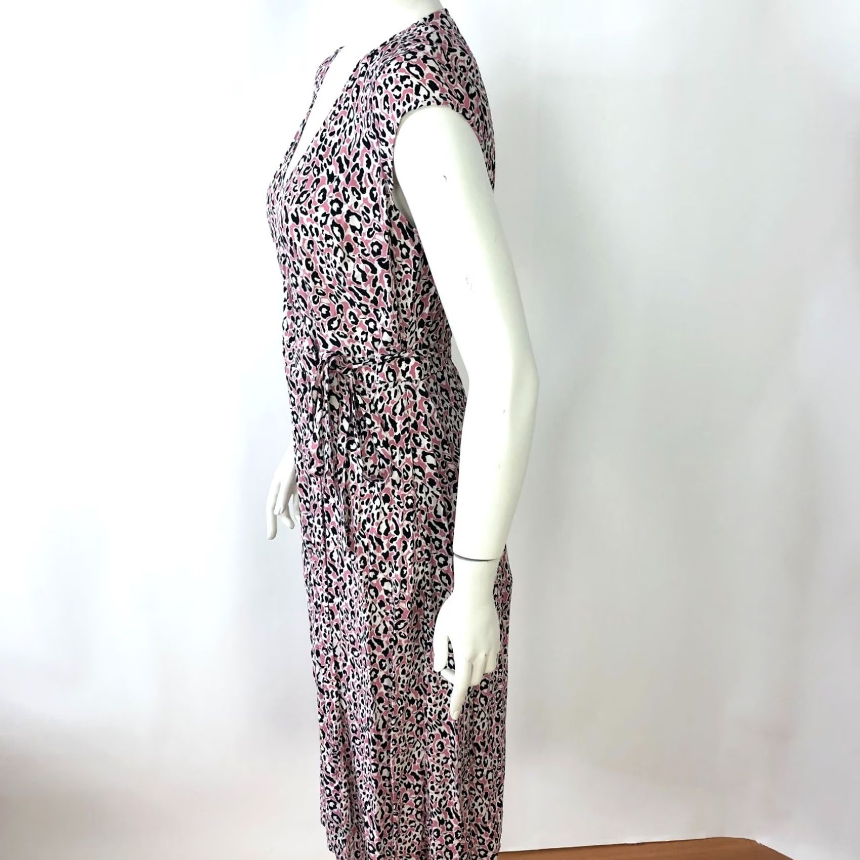 J.Crew J.Crew XSP XS Petite Faux Wrap V-Neck Cap Sleeve Midi Animal Printed Dress Black Size XS / US 0-2 / IT 36-38 - 3 Thumbnail