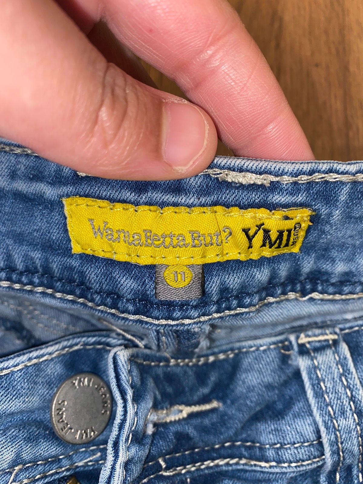 Vintage Womens YMI Cuffed Raw Edge Shorts Size 32" / US 10 / IT 46 - 7 Thumbnail