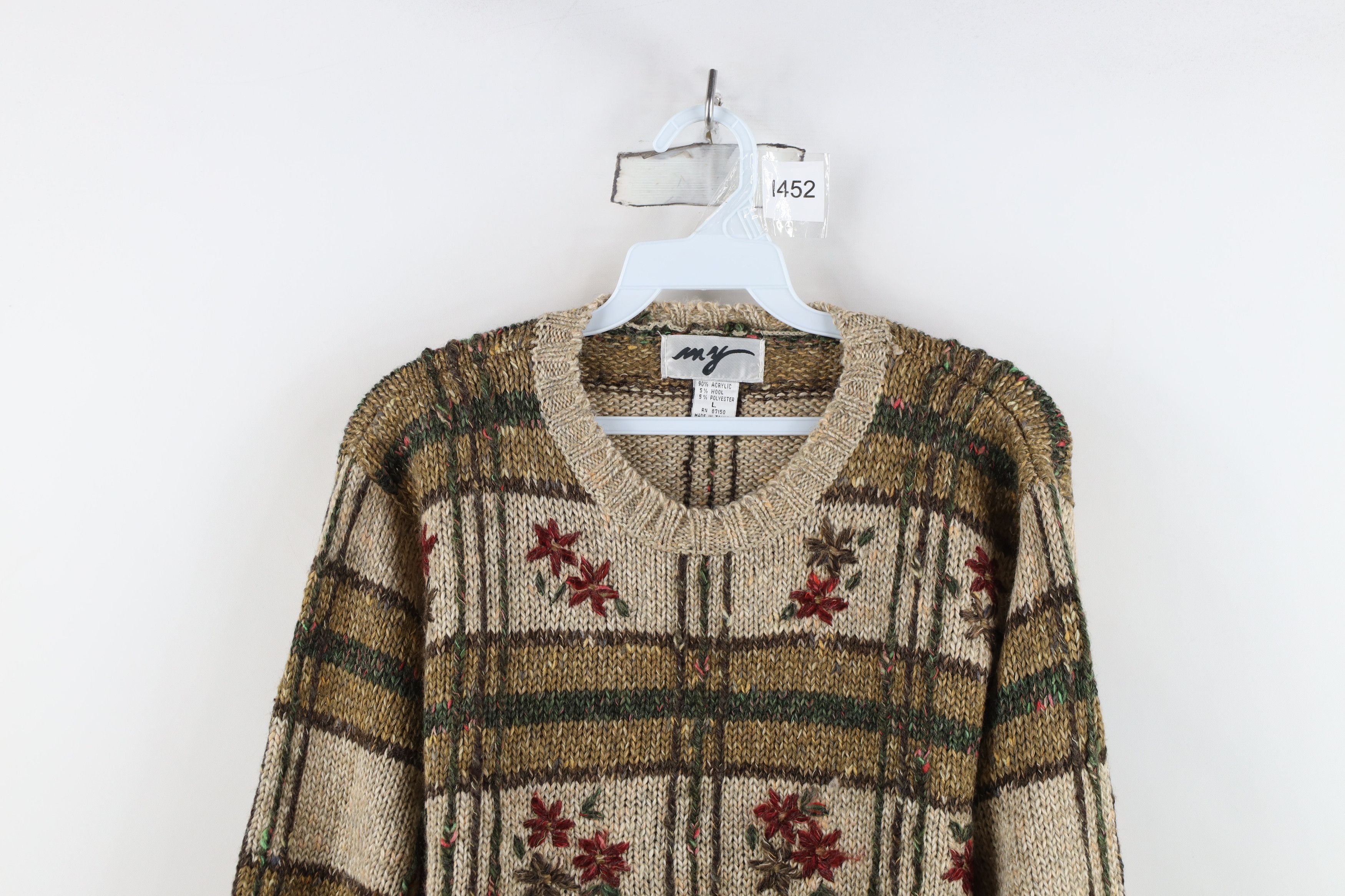 Vintage Vintage 90s Streetwear Embroidered Wool Blend Knit Sweater Size L / US 10 / IT 46 - 2 Thumbnail