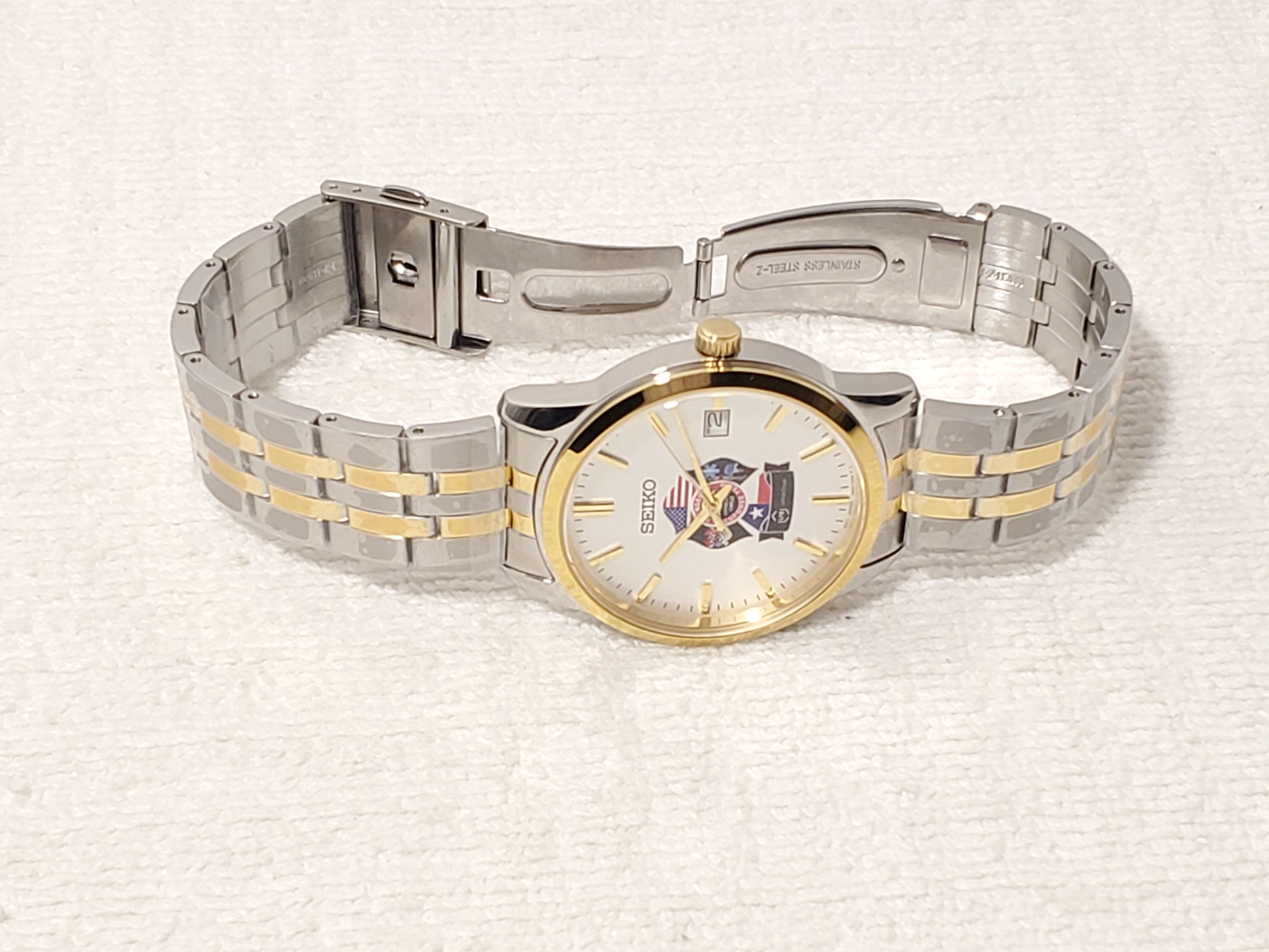 Seiko Seiko Men Date Stainless Steel Watch Silver Dial WR 50M Size 40 - 5 Thumbnail