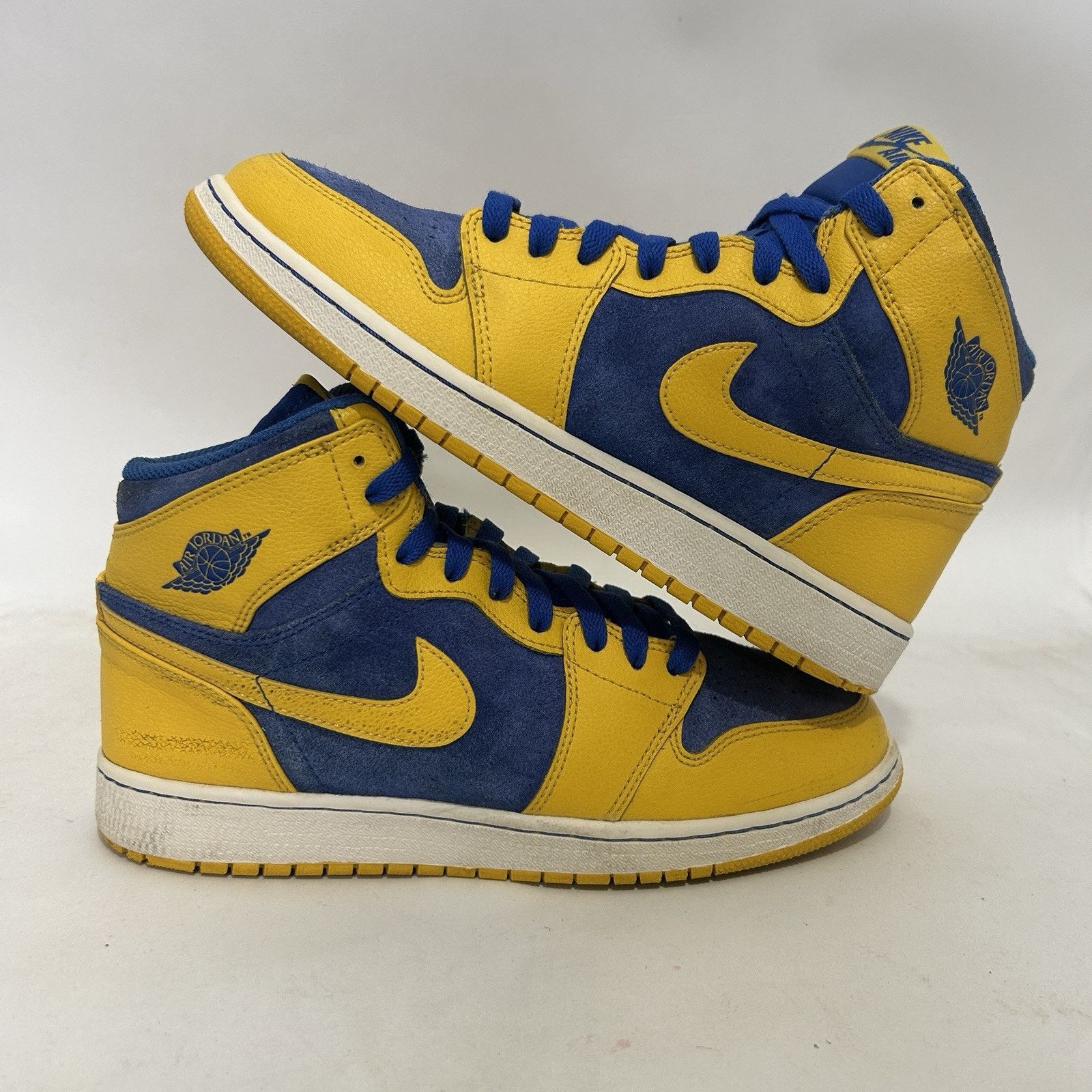 Nike Nike Air Jordan Retro 1 High OG GS “Yellow Laney Blue” 2013 Size US 8.5 / IT 38.5 - 1 Thumbnail