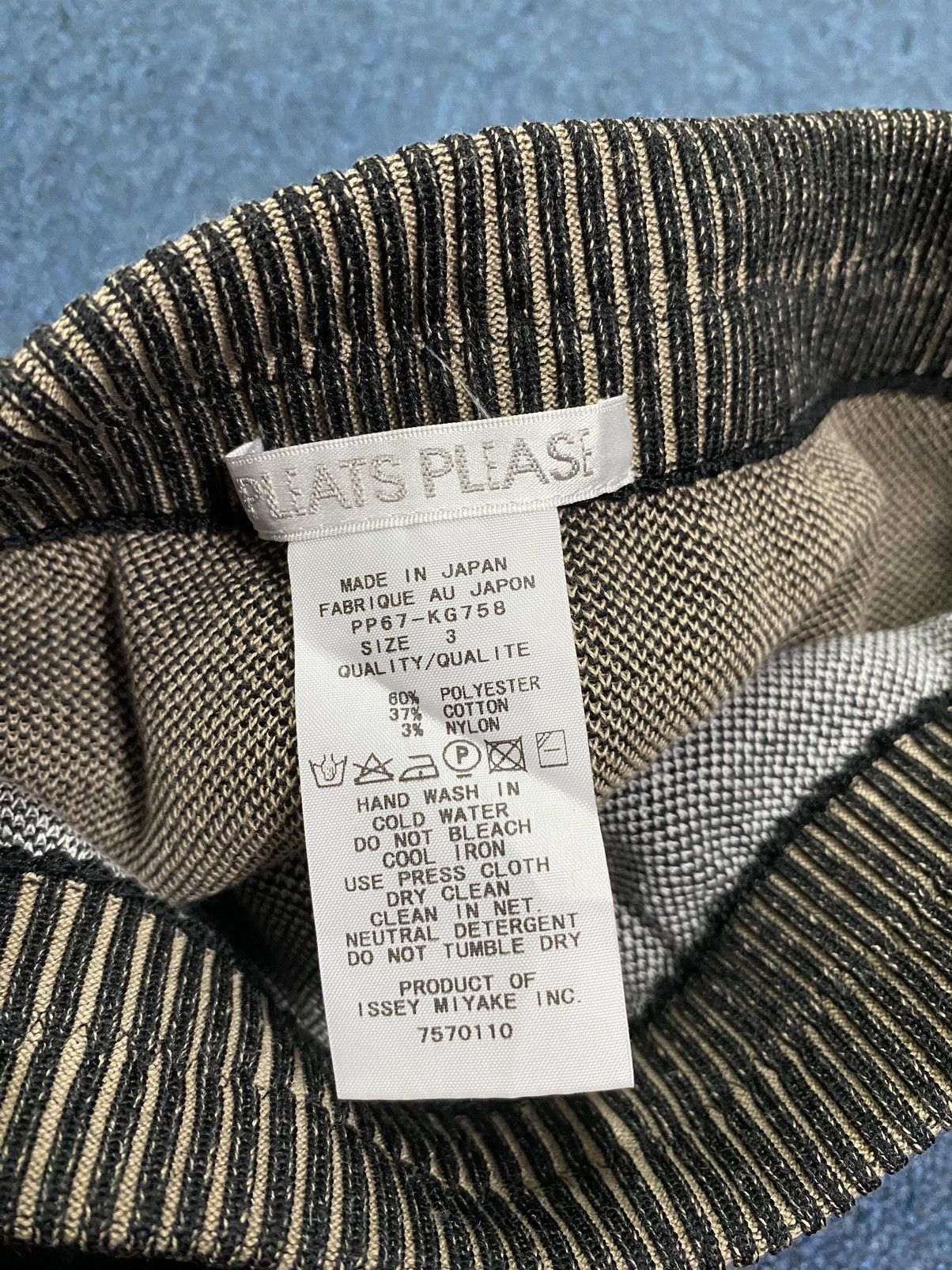 Pleats Please Issey Miyake Pleats Please Size 32" / US 10 / IT 46 - 3 Thumbnail