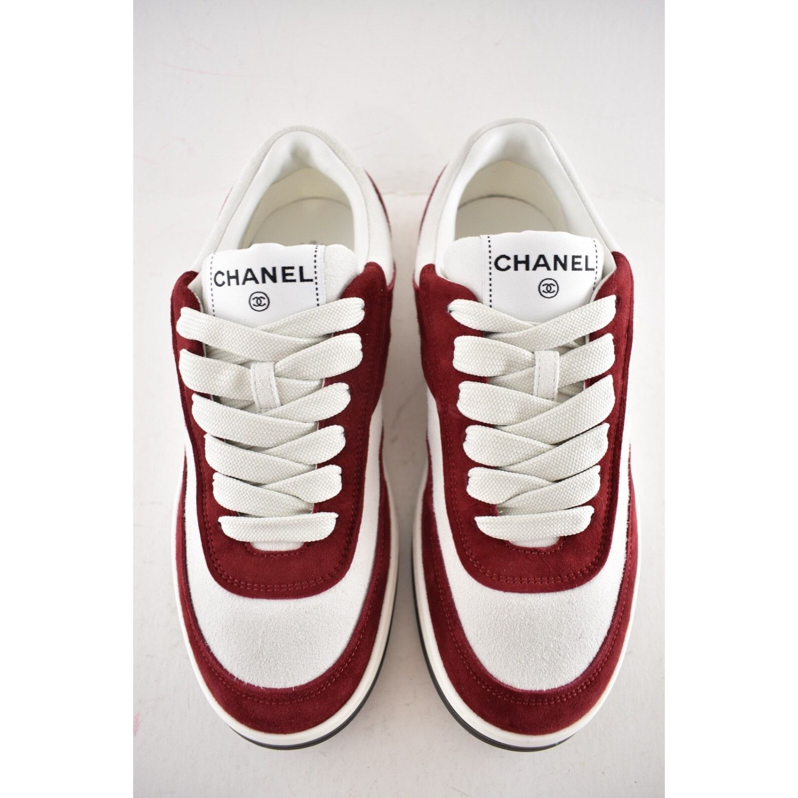 Chanel Chanel 23P Burgundy Suede Flat Lace Up Runner Sneaker 38.5 Size US 8.5 / IT 38.5 - 10 Thumbnail
