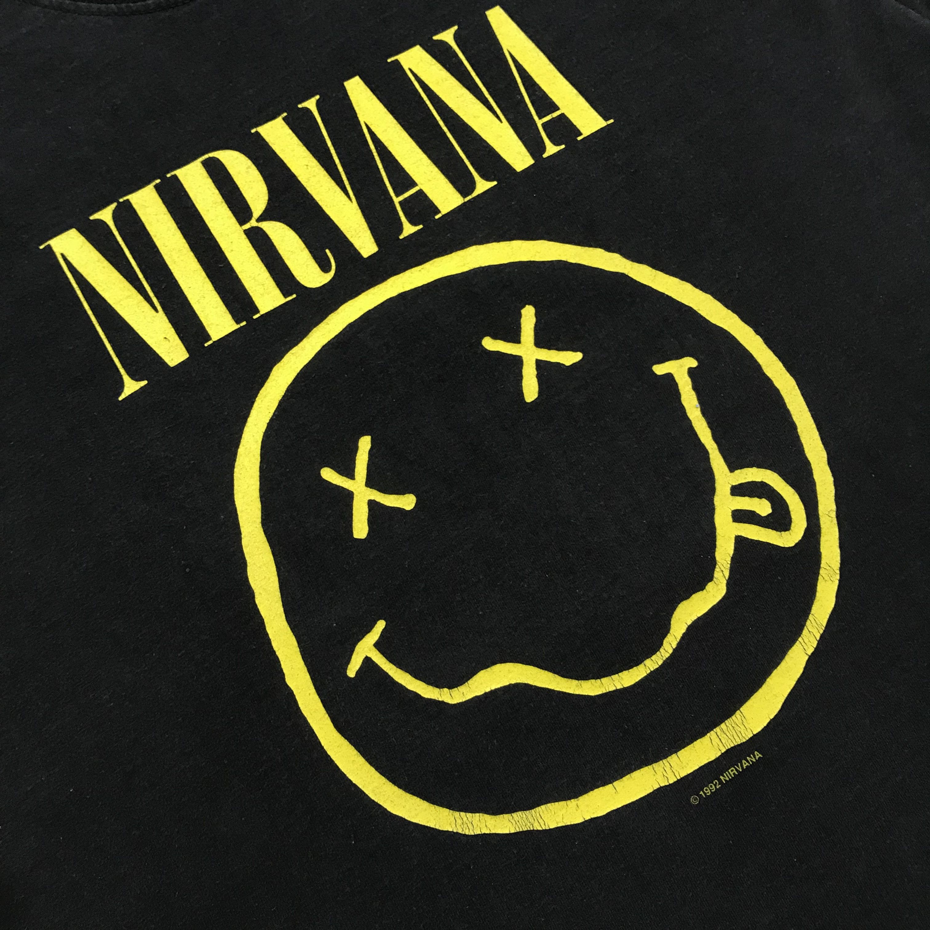 Nirvana NIRVANA 1992 Vintage T-Shirt Smiley Band Tees Kurt Cobain Size US M / EU 48-50 / 2 - 7 Thumbnail