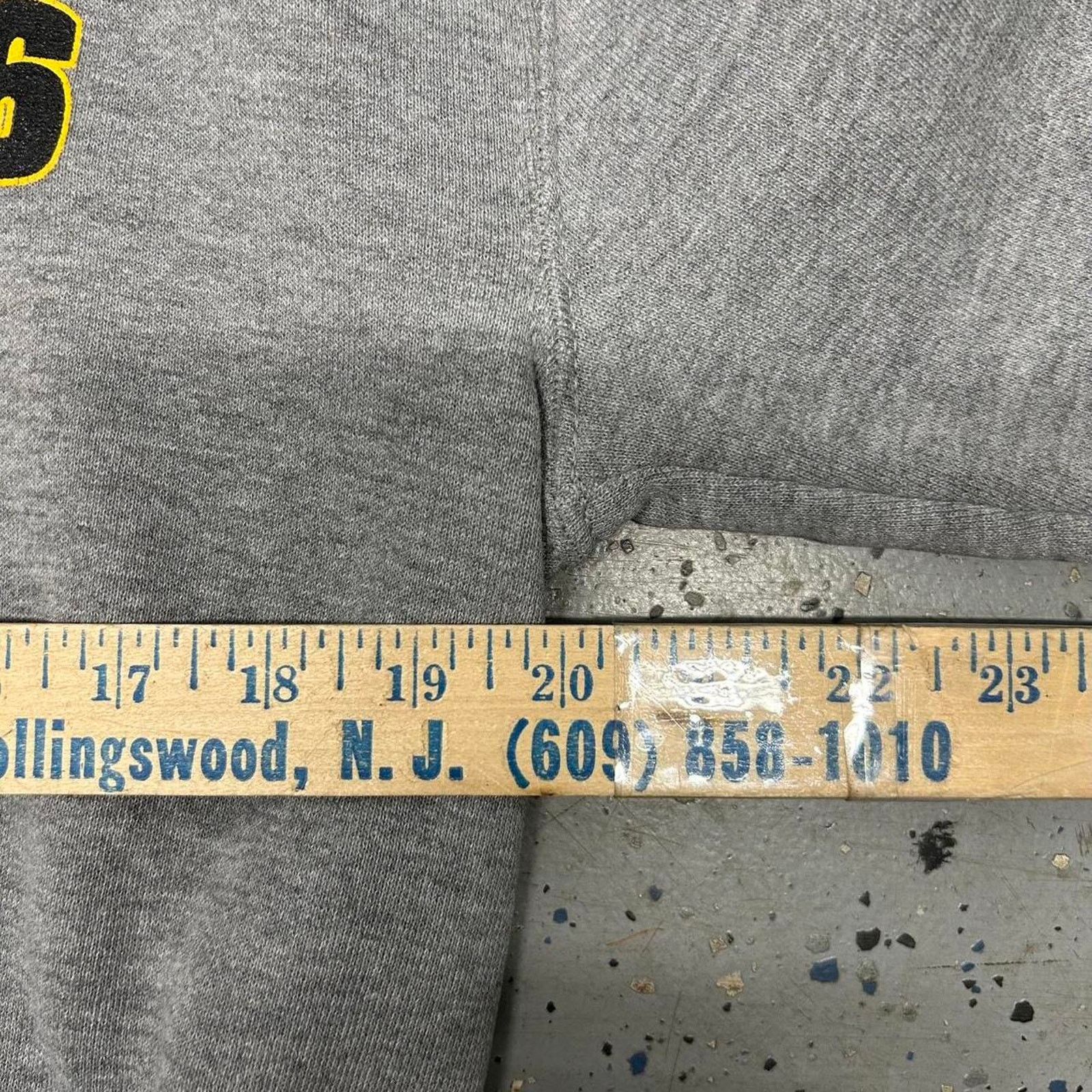 Russell Athletic 2000s Appalachian State University football hoodie Size US M / EU 48-50 / 2 - 5 Thumbnail