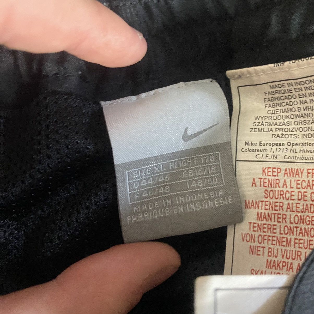 Nike Vintage Nike Track Pants XL Size US 34 / EU 50 - 6 Thumbnail