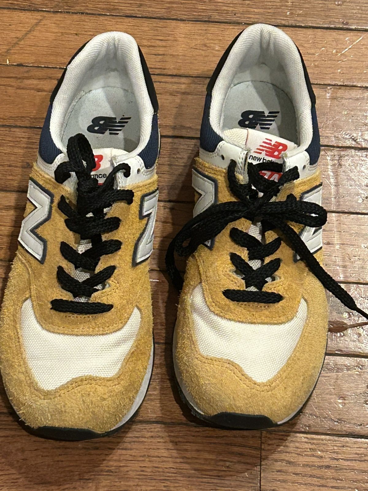 New Balance NEW BALANCE 574 ATHLETIC SHOES Size US 8 / EU 41 - 2 Thumbnail
