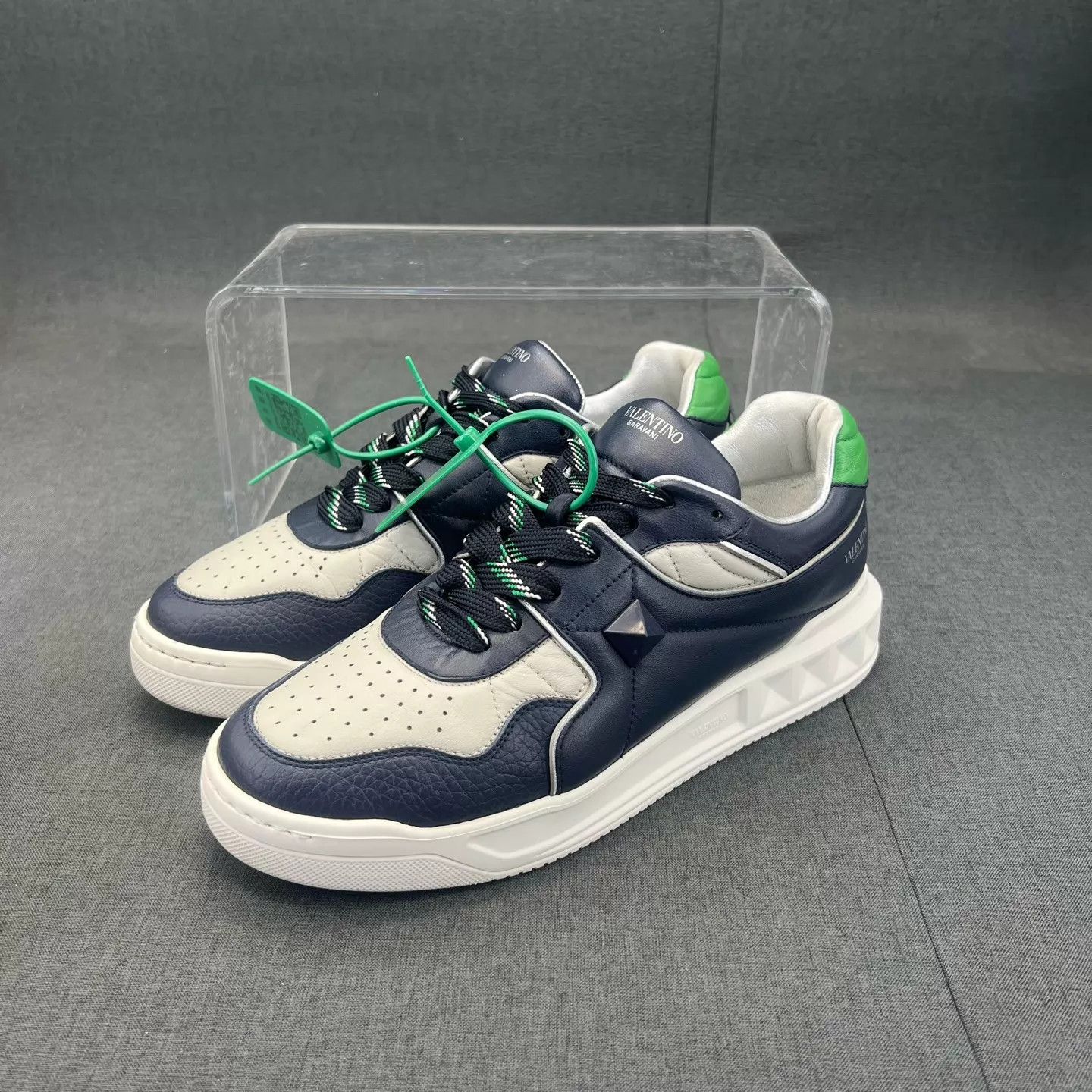 Valentino Valentino One Stud Blue White Green 42 with Box Mint Size US 9 / EU 42 - 1 Thumbnail