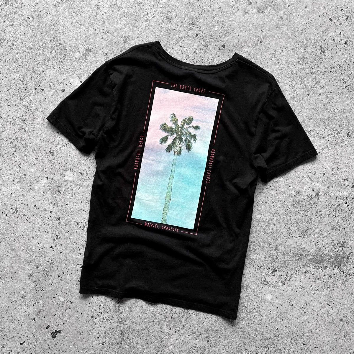 Designer × H&M H&M by Divided Mens Black Short Sleeve T-Shirt Hawaii Surf Size US M / EU 48-50 / 2 - 3 Thumbnail