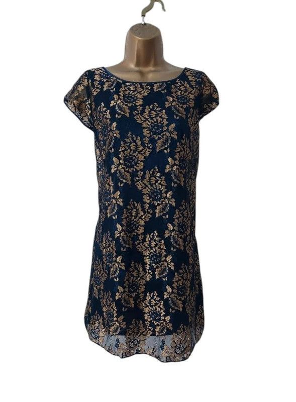 Victoria's Secret Moda International / Victoria's Secret lace dress L Size M / US 6-8 / IT 42-44 - 1 Thumbnail