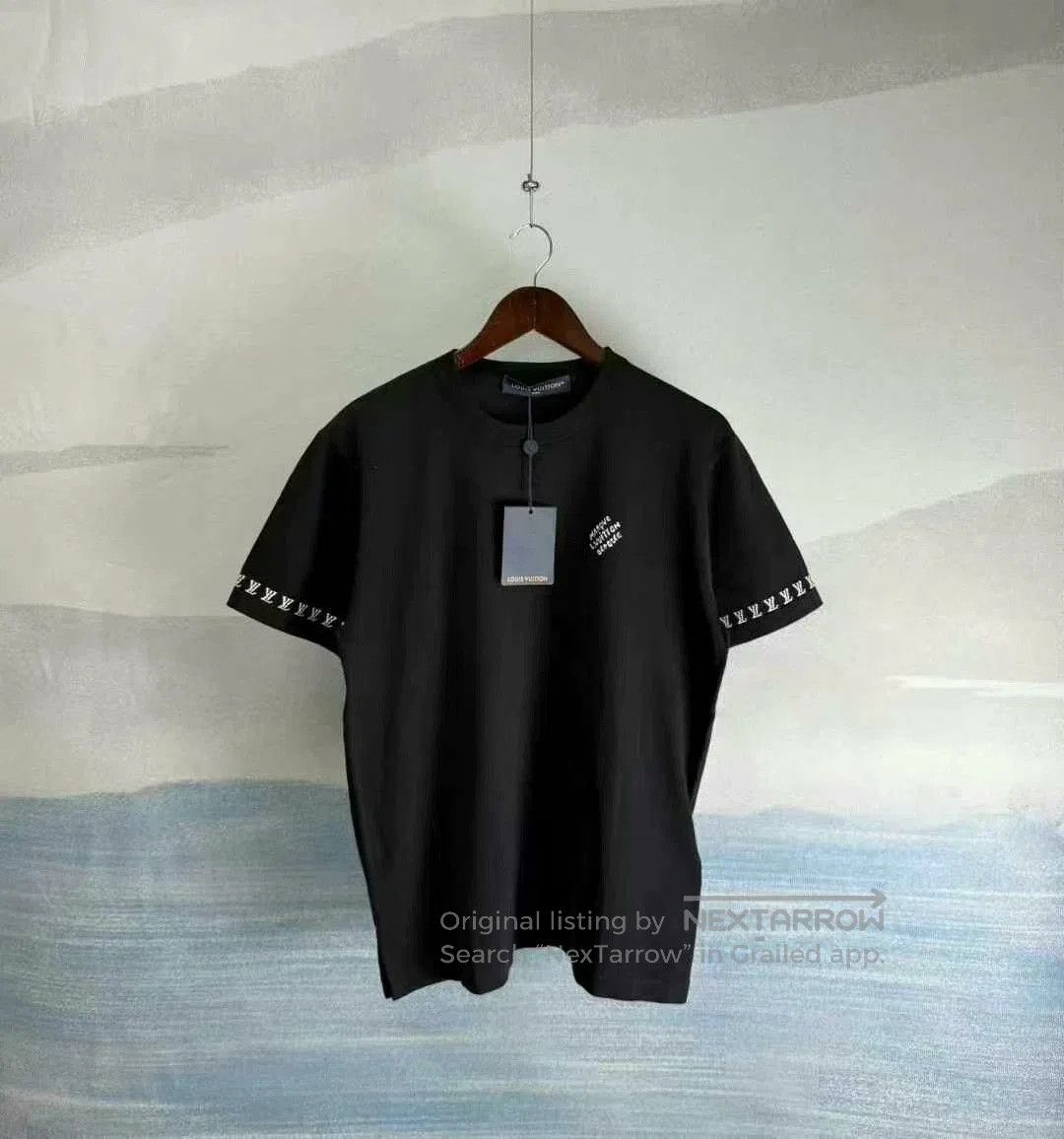 Louis Vuitton louis vuitton black short sleeve knit t. Size US M / EU 48-50 / 2 - 1 Thumbnail