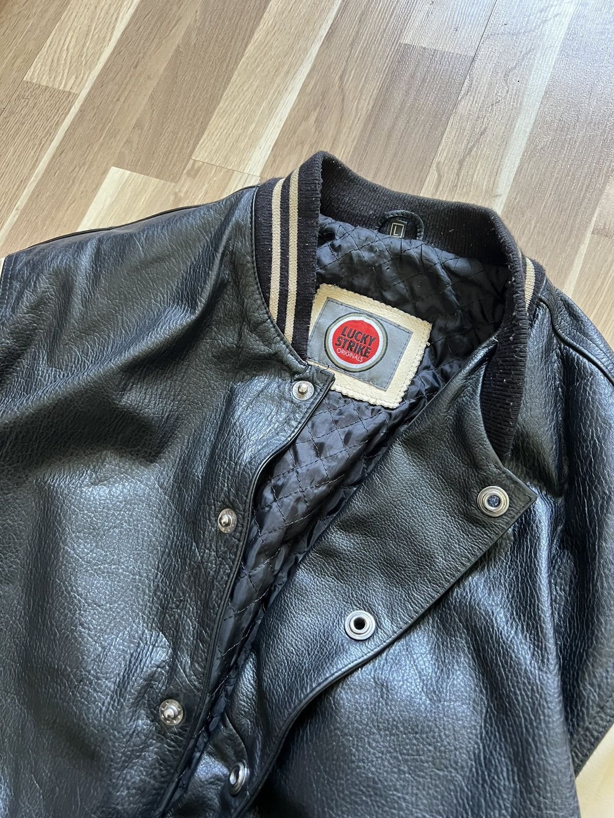 Vintage Vintage lucky strike leather bomber jacket baseball archive Size US L / EU 52-54 / 3 - 5 Thumbnail