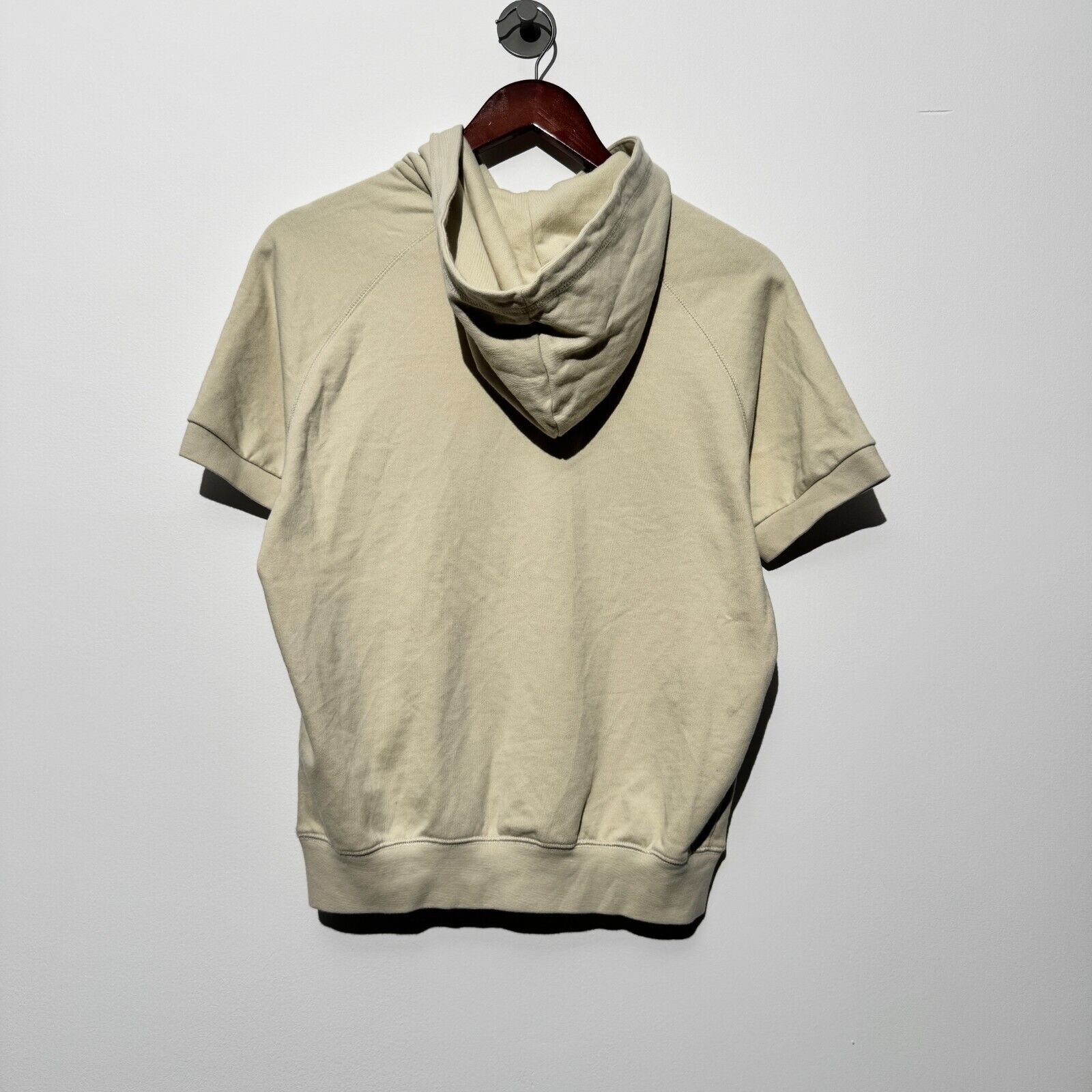 Nike Vintage Nike Unisex Beige Cotton Hoodie Size L Short Sleeve Size US L / EU 52-54 / 3 - 8 Thumbnail