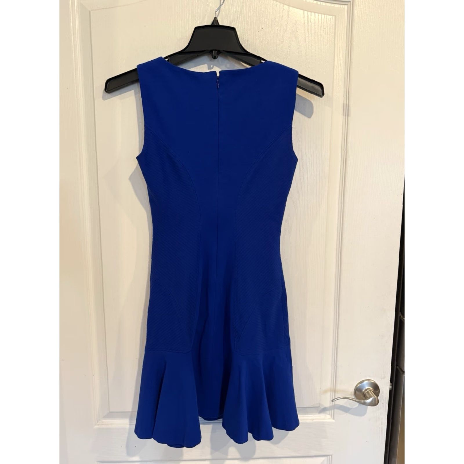 Diane von Furstenberg Diane von Furstenberg Women’s blue V-Neck fit & flare Sleeveless Mini Dress 2 Women Small/Regular 2 Size XS / US 0-2 / IT 36-38 - 5 Thumbnail