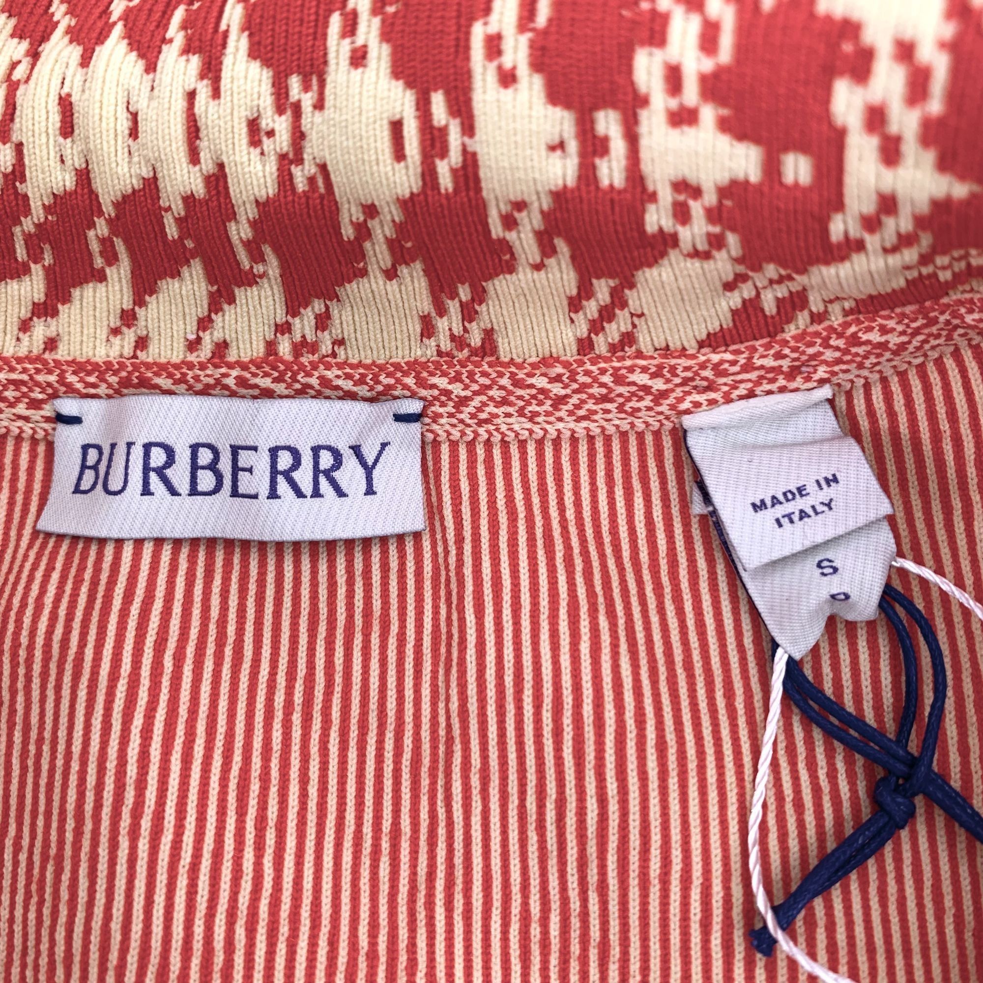 Burberry Burberry Red Houndstooth Collar Zip Jacket (Size S) Size S / US 4 / IT 40 - 2 Thumbnail