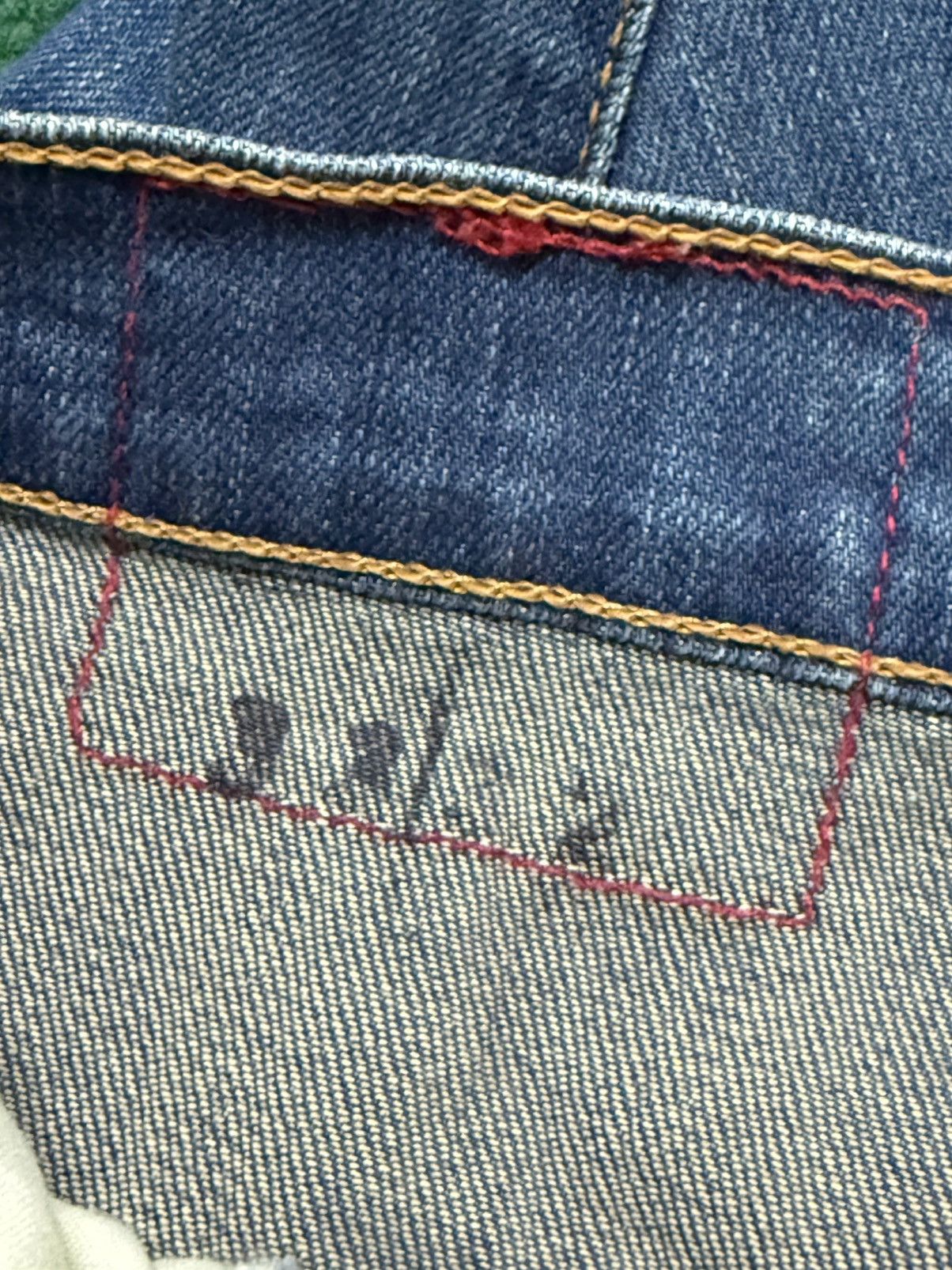 Levi's Vintage Levis Red Twisted Leg Size US 32 / EU 48 - 12 Thumbnail