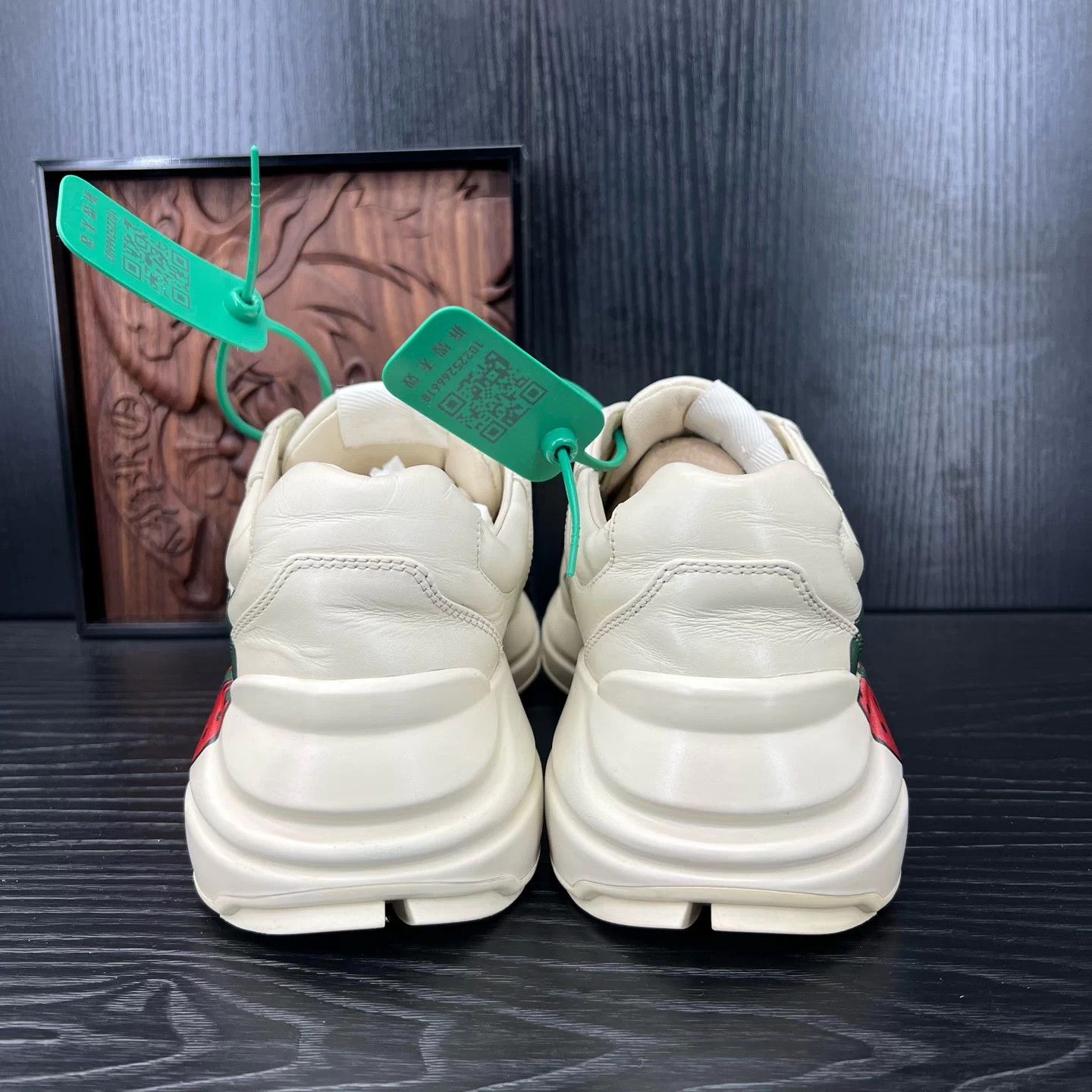 Gucci Gucci Rhyton Strawberry Women's Sneakers New 37 Size US 6 / IT 36 - 6 Thumbnail