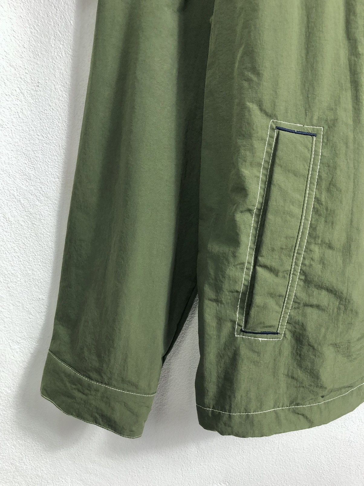 Tommy Hilfiger Rare Tommy Hilfiger Tommy Jeans Jacket Size US L / EU 52-54 / 3 - 6 Thumbnail