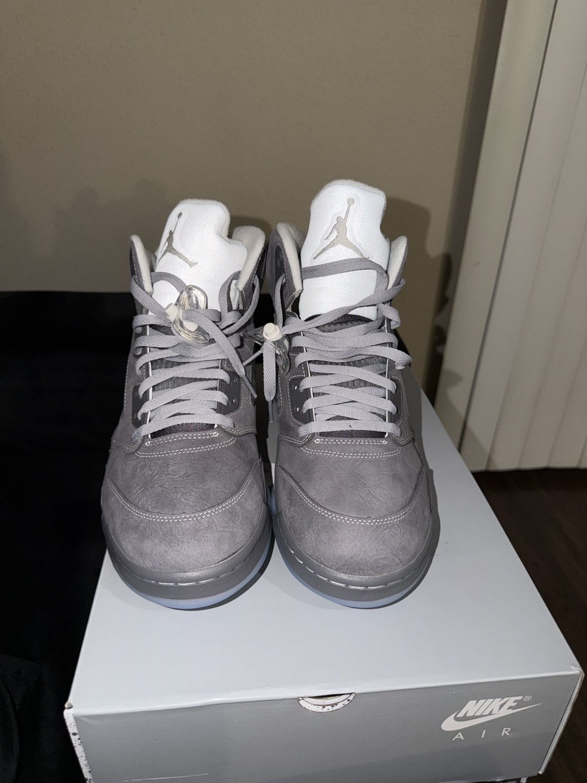 Jordan Brand Wolf gray 5s Size US 12 / EU 45 - 3 Thumbnail