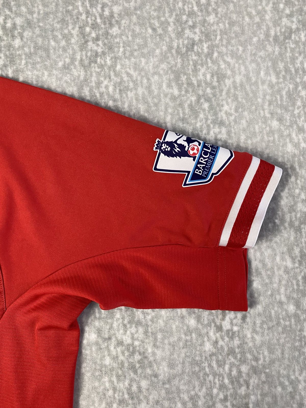 Warrior Warrior Liverpool FC 2013-14 Home Football Shirt Size US XL / EU 56 / 4 - 2 Thumbnail