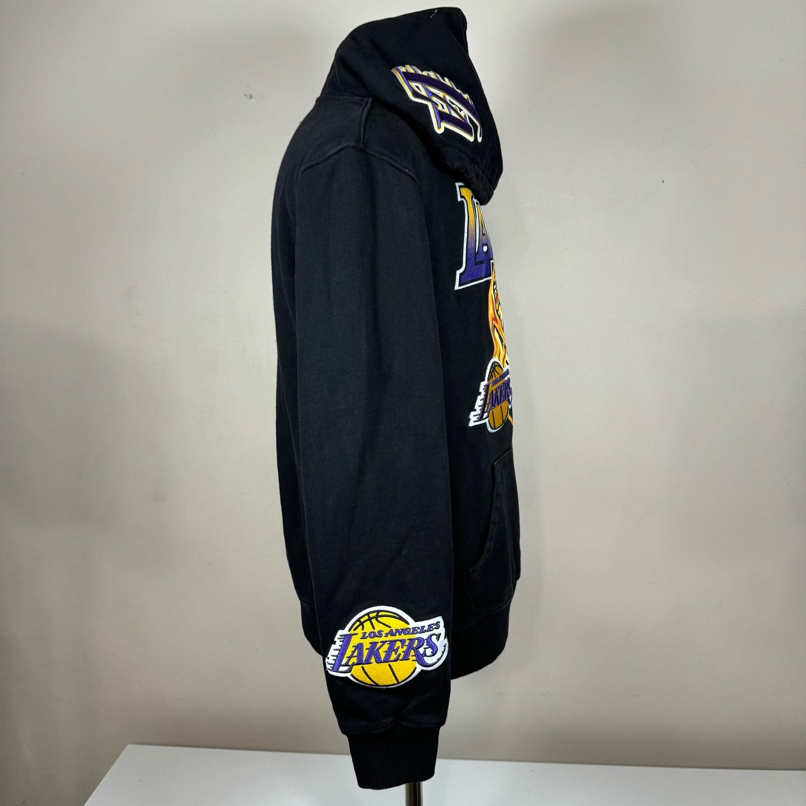 Unknown London Pro Standard Los Angeles Lakers 17x Sweatshirt Size Medium Size US M / EU 48-50 / 2 - 3 Thumbnail