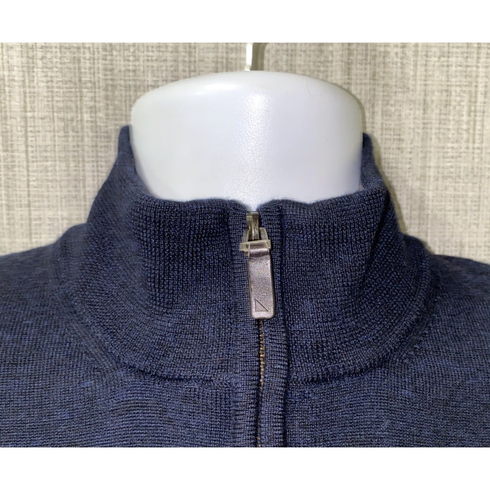 UNTUCKit UNTUCKIT Sweater Shirt 2XL Navy Blue Merino Wool 1/2 Zip Pullover Mens Regular Size 2XL Navy Merino 1/2 Zip Pullover Mens 2XL Size US XXL / EU 58 / 5 - 3 Thumbnail