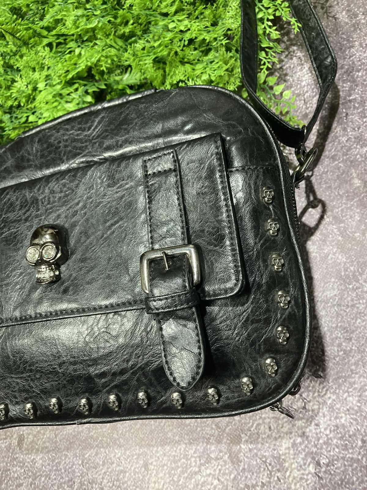 Other Vintage Thomas Wylde Metal Skull Logo Monogram Leather Bag Size ONE SIZE - 3 Thumbnail