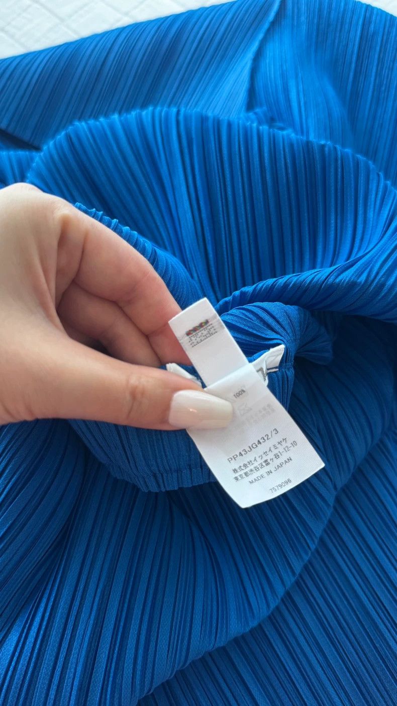 Issey Miyake Issey Miyake size:3 Blue pleated skirt Size 42" / US 20 - 6 Thumbnail