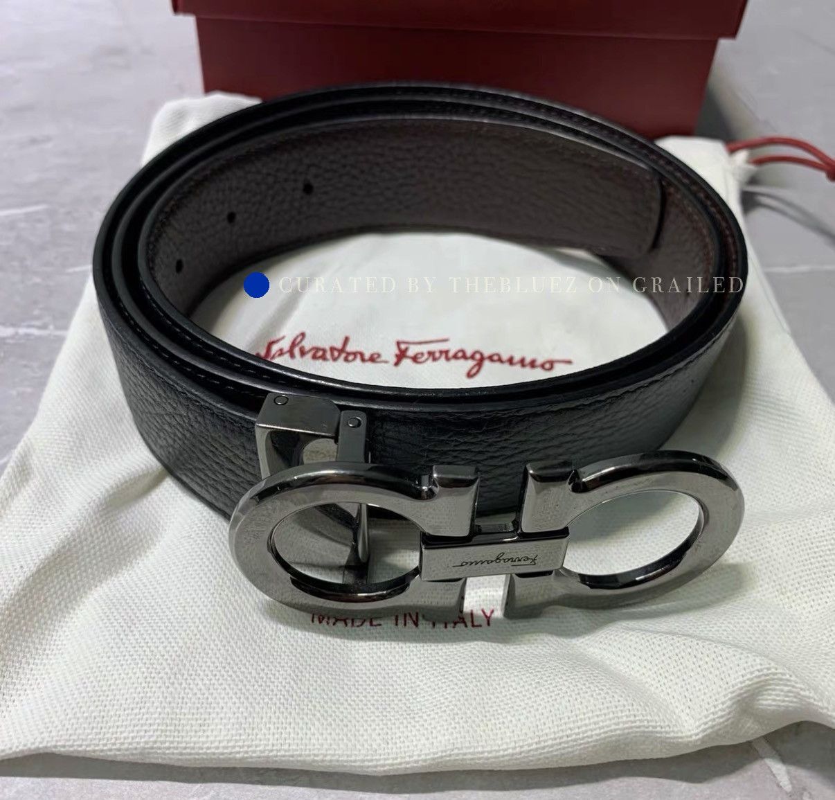Salvatore Ferragamo Smooth Buckle Leather Belt in Black Size ONE SIZE - 1 Thumbnail