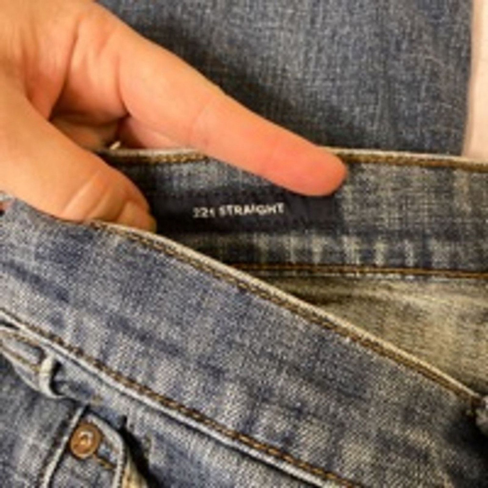 Lucky Brand Classic Straight Fit Medium Wash Denim Jeans Lucky Brand 34 Size US 34 / EU 50 - 5 Thumbnail