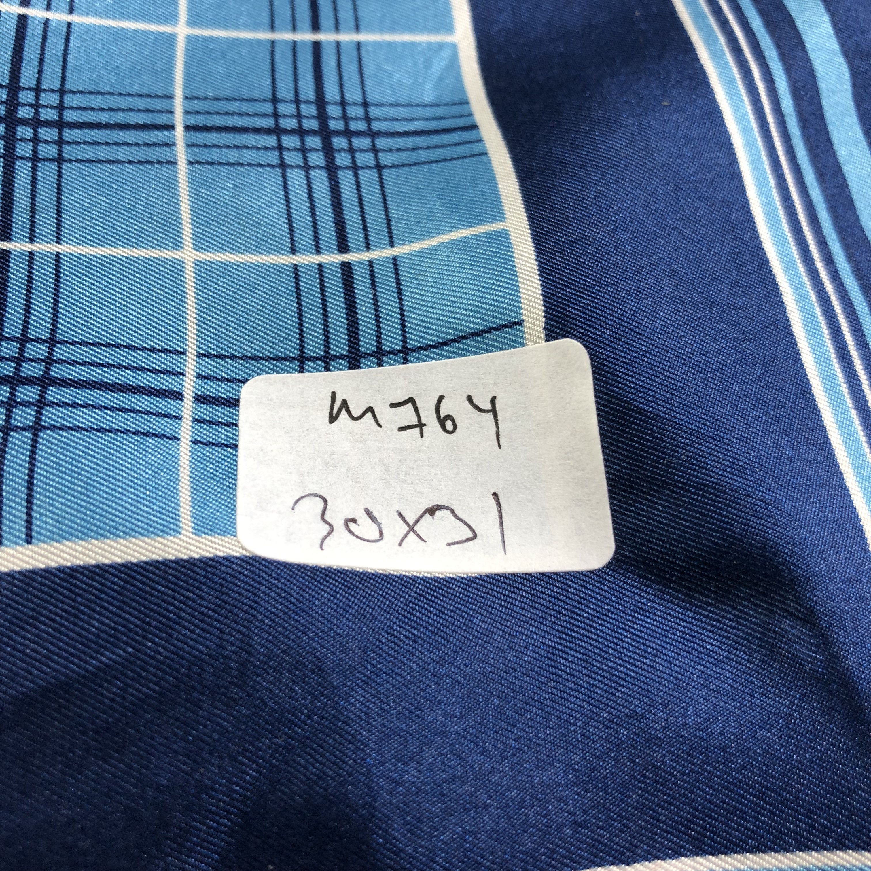 Japanese Brand Luxury Hand Rolled Tartan Silk Scarf M764 Size ONE SIZE - 9 Thumbnail