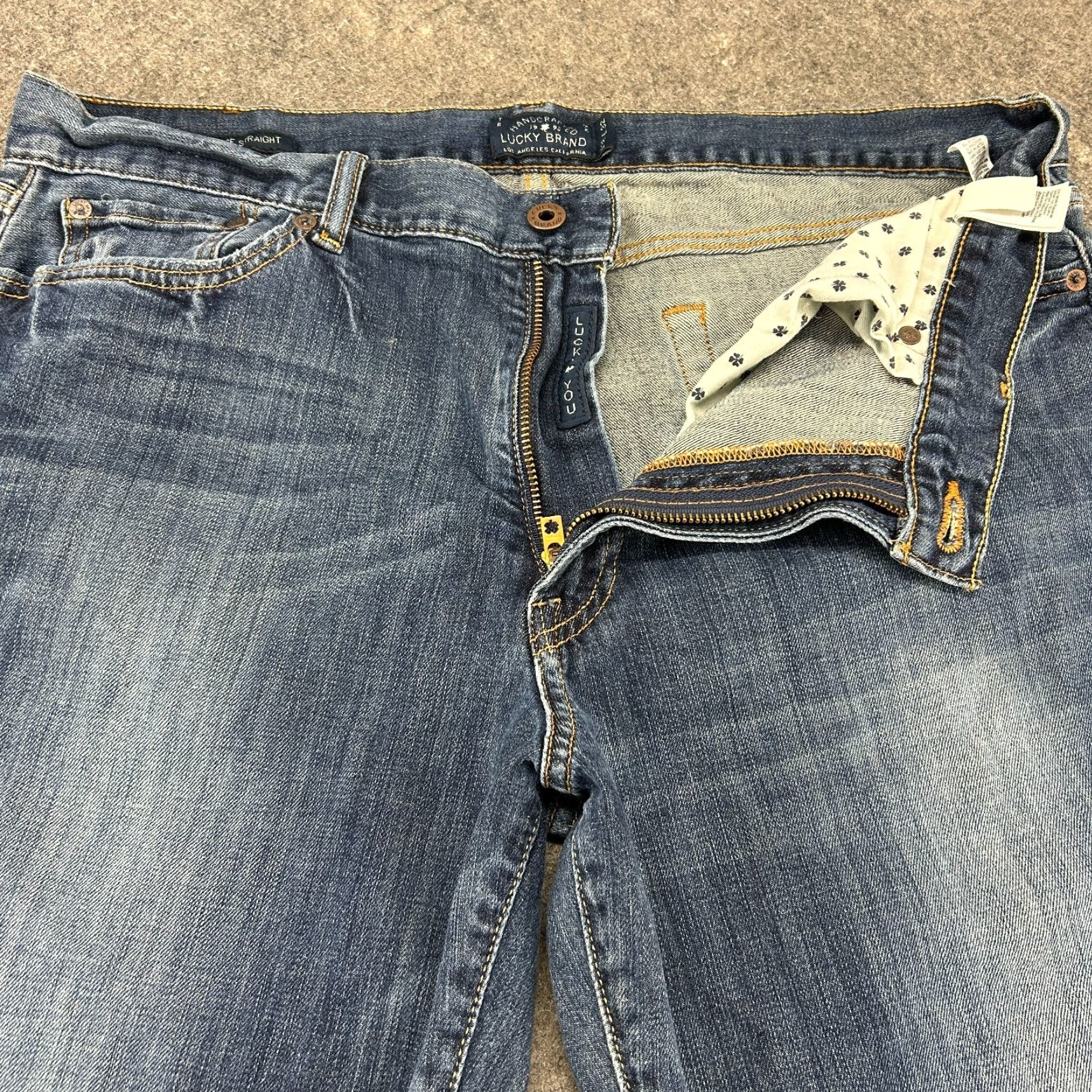 Lucky Brand Lucky Brand 361 Jeans Mens 36x32 Blue Vintage Straight Distressed Dark Wash 5-Pocket Denim Regular Fit Size 36in Inseam 32in Button Zip Size US 36 / EU 52 - 2 Thumbnail