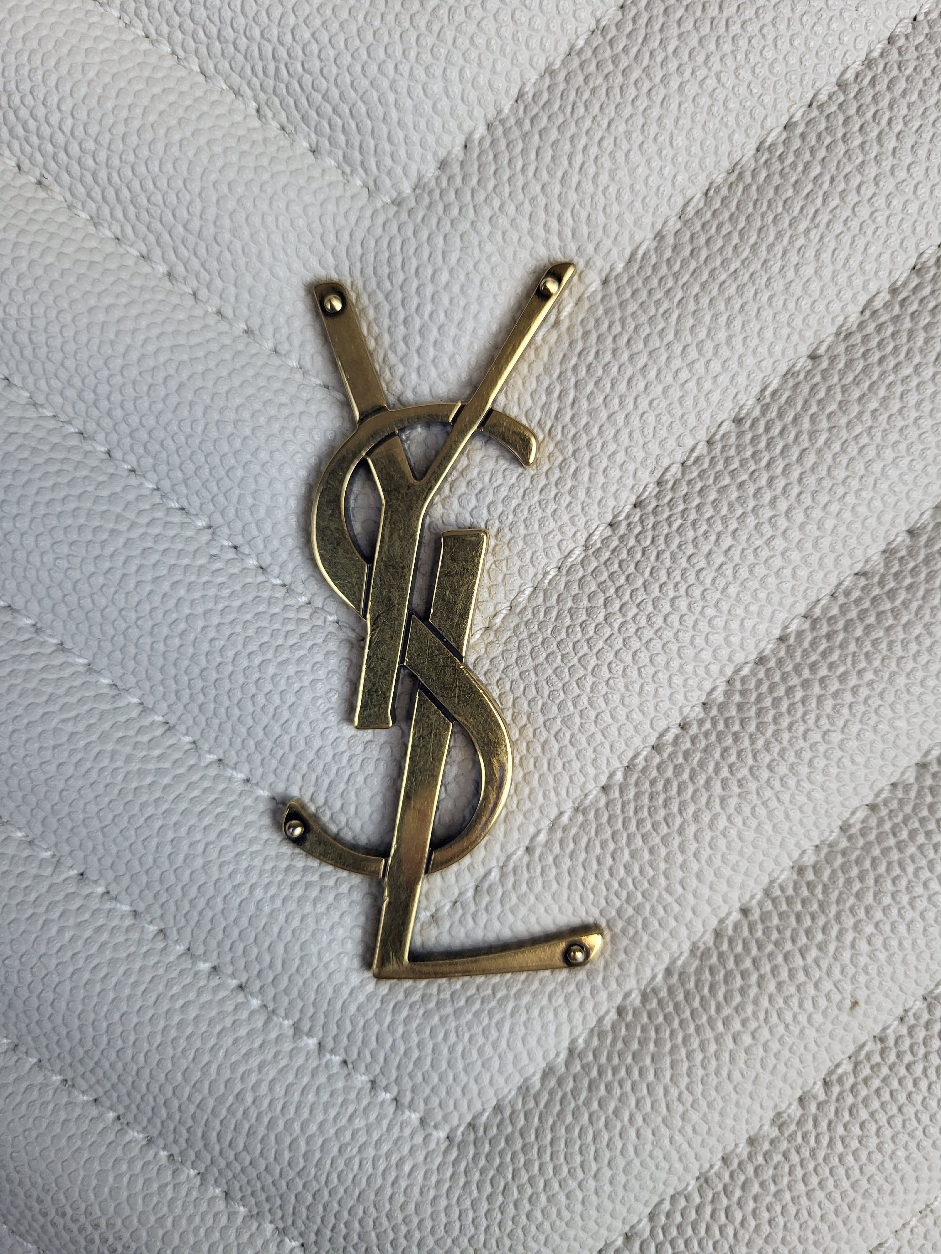 Yves Saint Laurent Saint Laurent Vinyle Round Camera Bag Leather Size ONE SIZE - 5 Thumbnail