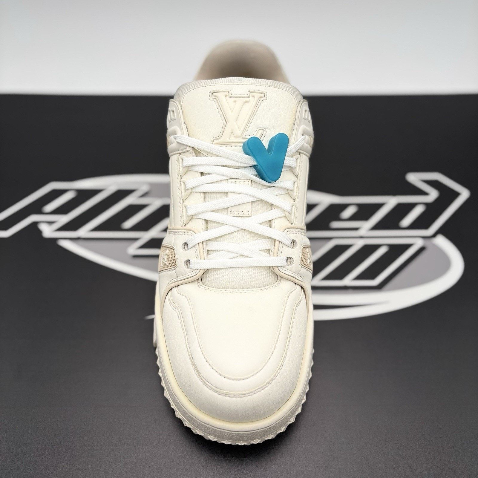 Louis Vuitton Louis Vuitton Maxi Trainer ' White ' | GREAT CONDITION! Size US 9.5 / EU 42-43 - 6 Thumbnail