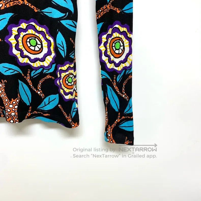Louis Vuitton Louis Vuitton Graphic knit undershirt long sleeves Size XS / US 0-2 / IT 36-38 - 4 Thumbnail