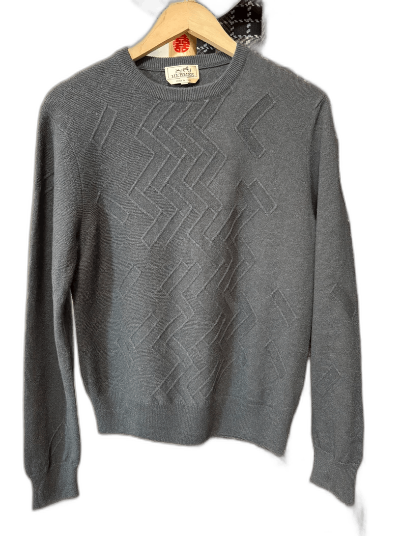 Hermes Hermes Cashmere Sweater with Embroidery Size US S / EU 44-46 / 1 - 1 Thumbnail