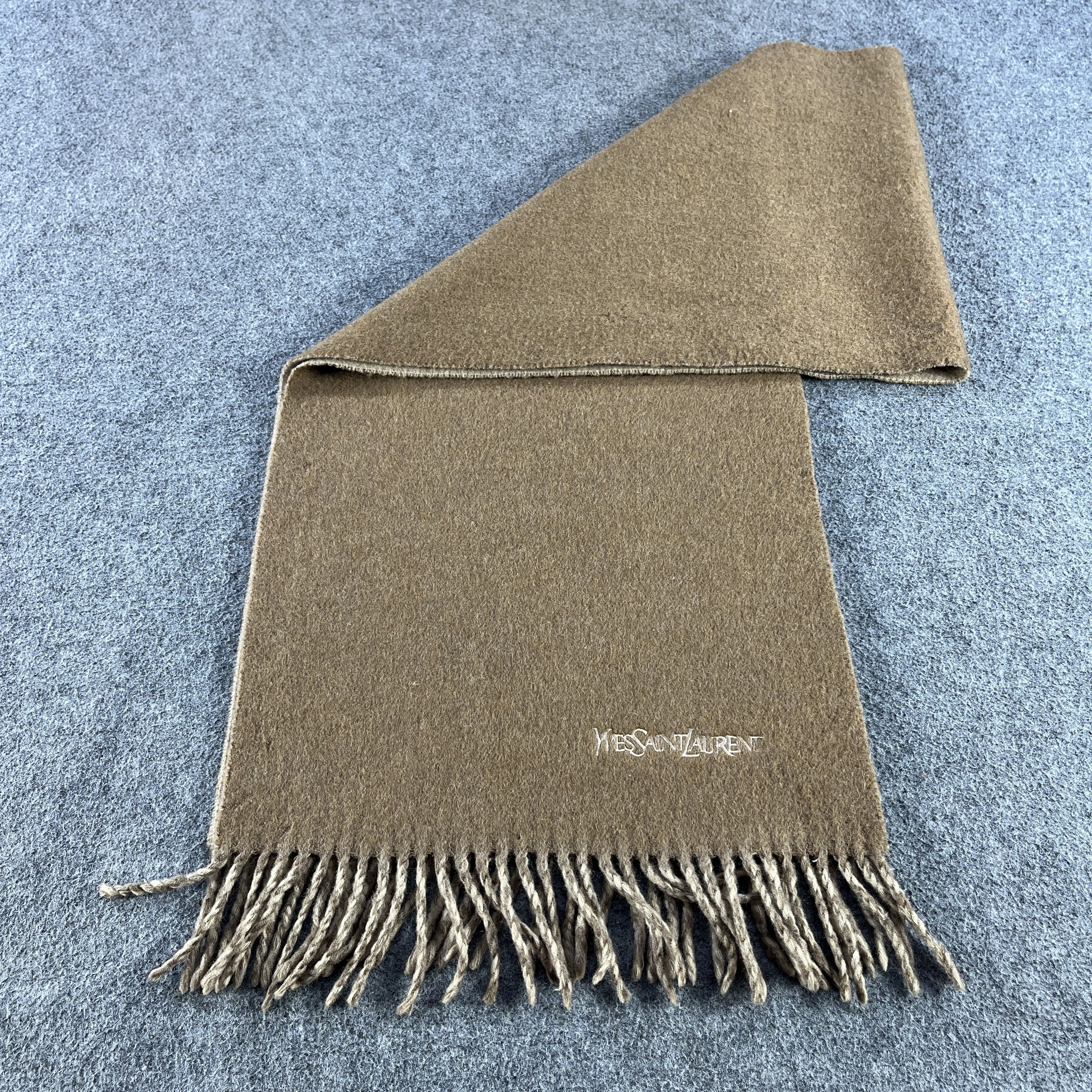 Vintage Vintage Yves Saint Laurent Scarf / Muffler / Neckwear T1432 Size ONE SIZE - 2 Thumbnail