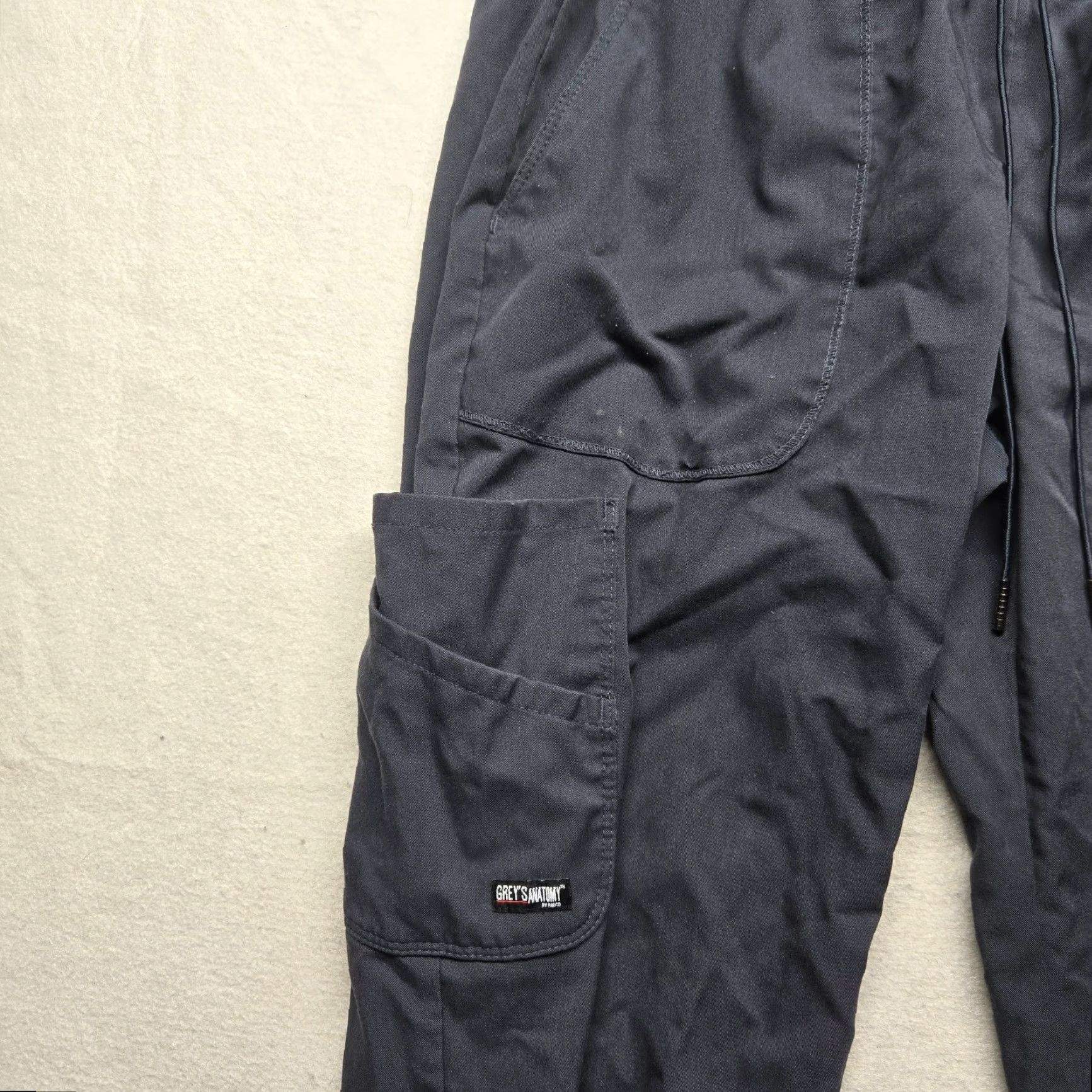 Vintage Grey's Anatomy Pants Adult Women M Gray Scrub Spandex Polyester Pockets Medical Uniform Shirt/Bottom? Size 32" / US 10 / IT 46 - 2 Thumbnail