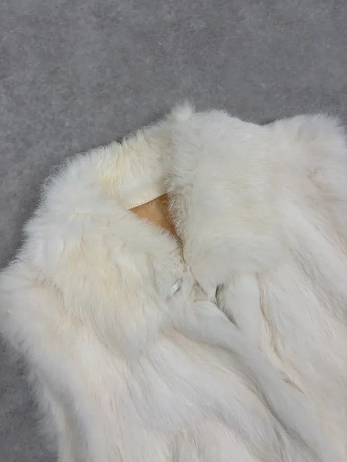 Gianfranco Ferre 2000s Gianfranco Ferre White Fur Vest Size S / US 4 / IT 40 - 5 Thumbnail