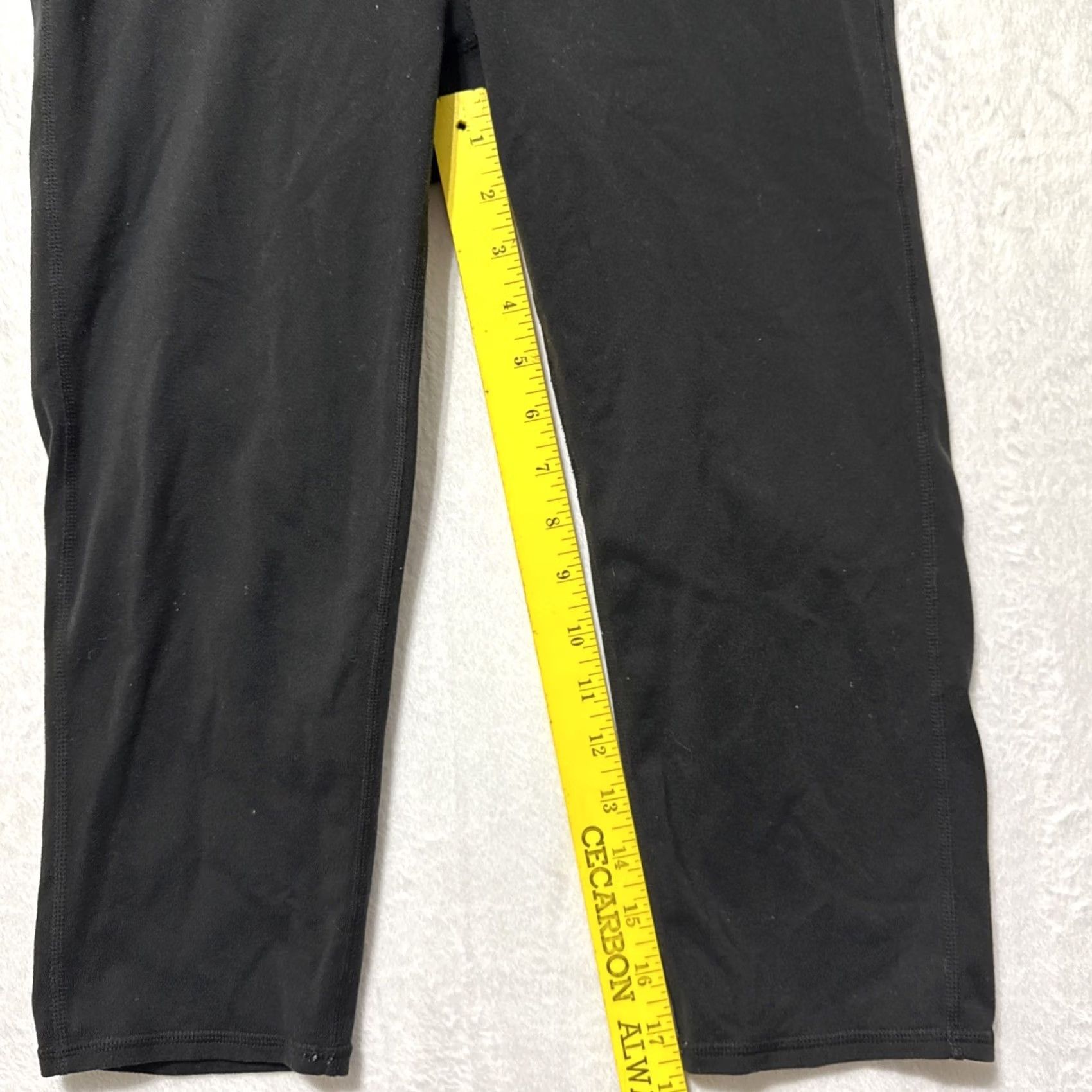 Athleta Athleta Women's Black Crop Legging Yoga Gym Size Large Size 36" / US 14 / IT 50 - 4 Thumbnail