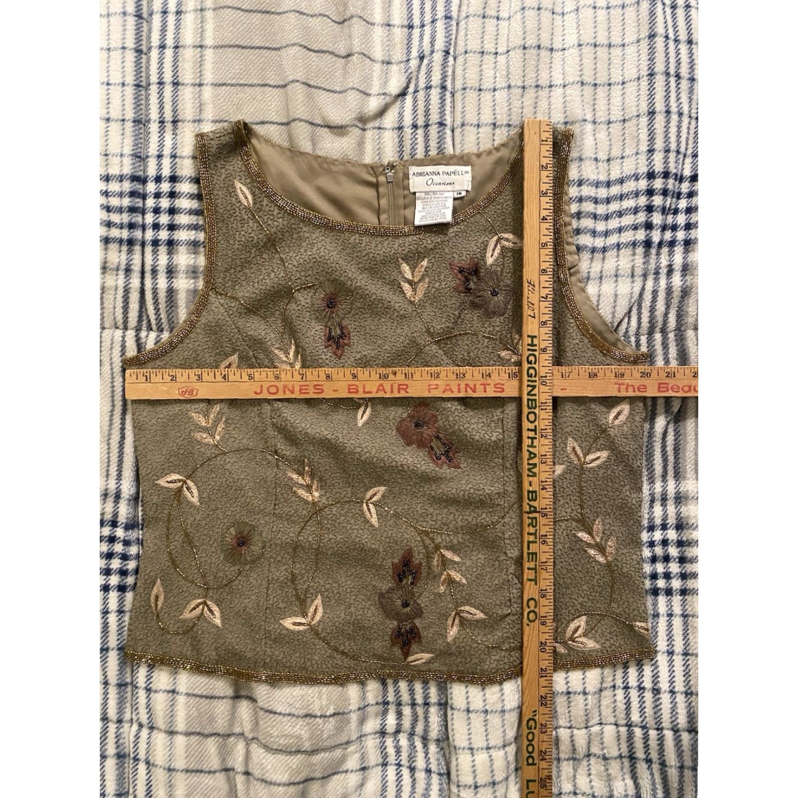 Adrianna Papell VINTAGE Adrianna Papell Blouse Women's Sleeveless Top 100% Silk Beaded Floral Size 16 Beige Round Neck Size XXL / US 16-18 / IT 52-54 - 5 Thumbnail