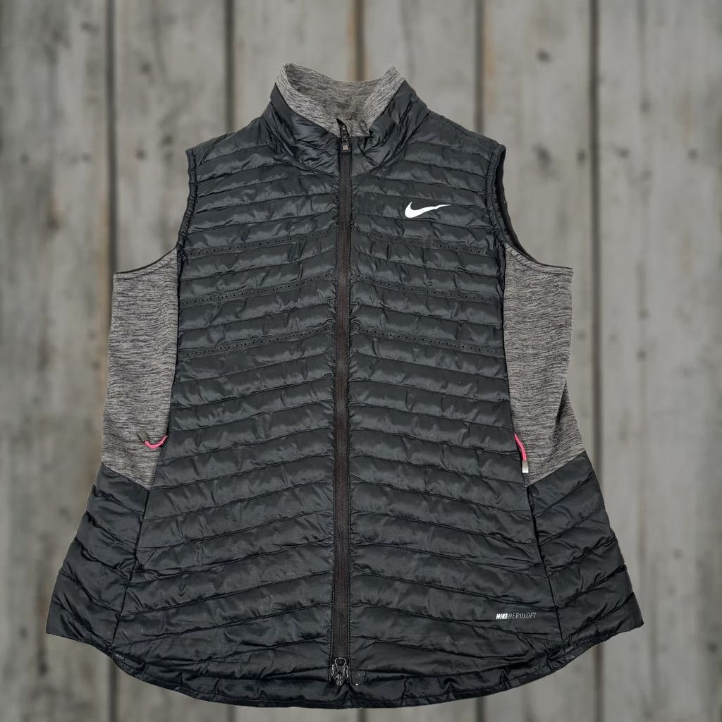 Nike Nike Aeroloft Vest Women Large Black Lightweight Insulated Running Puffer Zip Up Sleeveless Full Zip Pockets Jacket Activewear Size L / US 10 / IT 46 - 1 Thumbnail