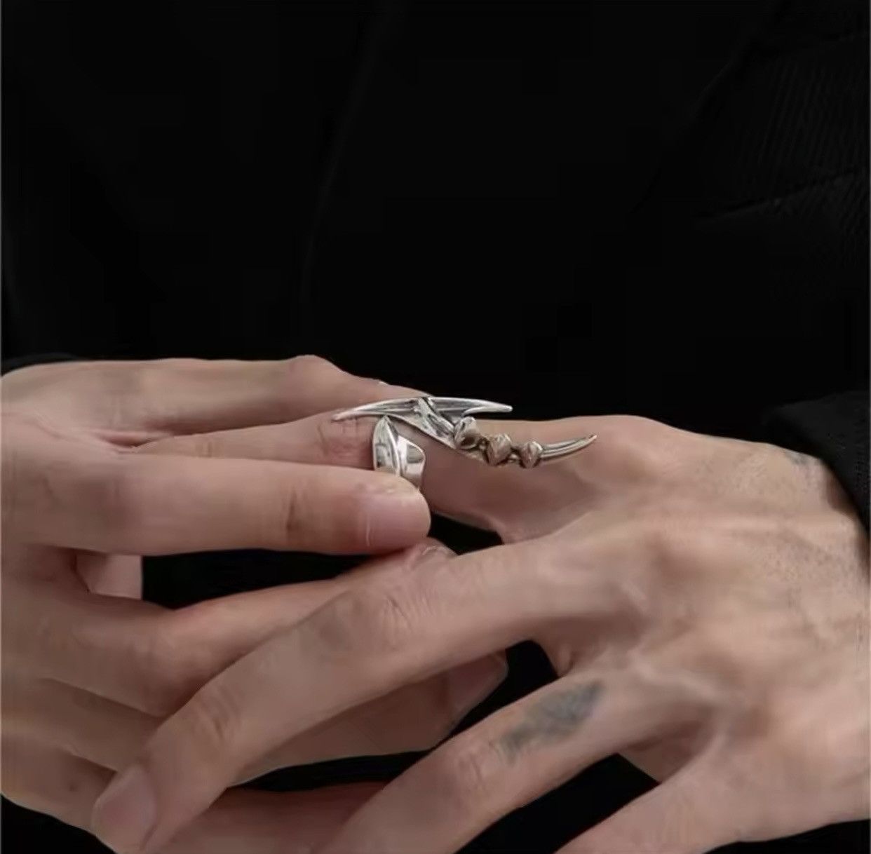 Jewelry Cyberpunk Alien Irregular Ring Size ONE SIZE - 5 Thumbnail