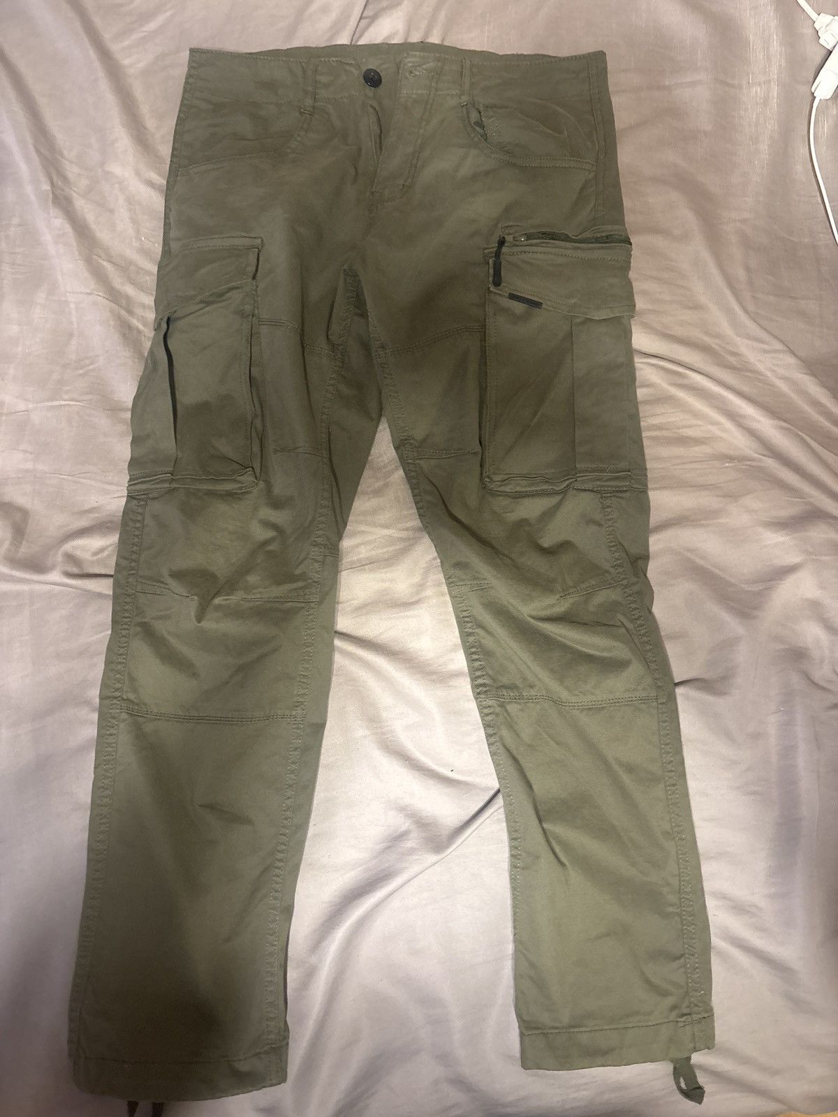 Supply & Demand Olive Green Cargo Pants Size US 33 - 1 Preview