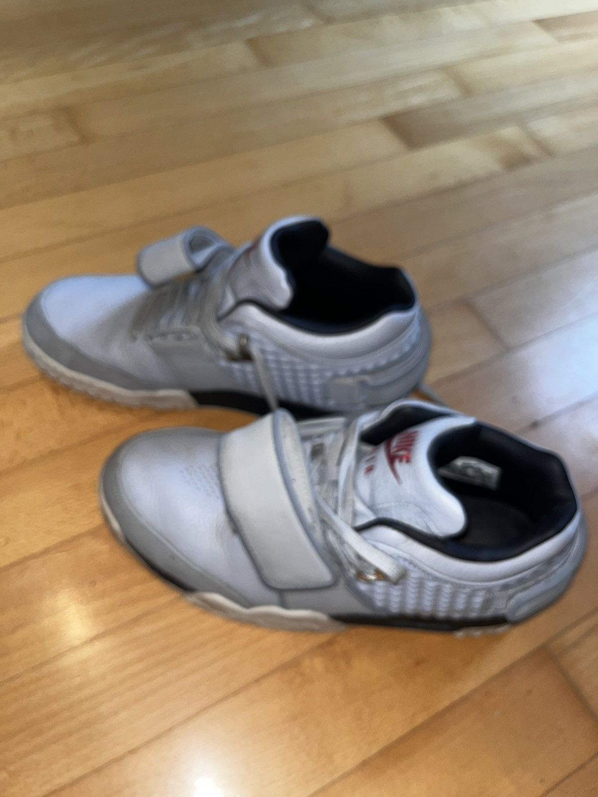 Nike Nike Air Cruz Size US 9.5 / EU 42-43 - 2 Thumbnail