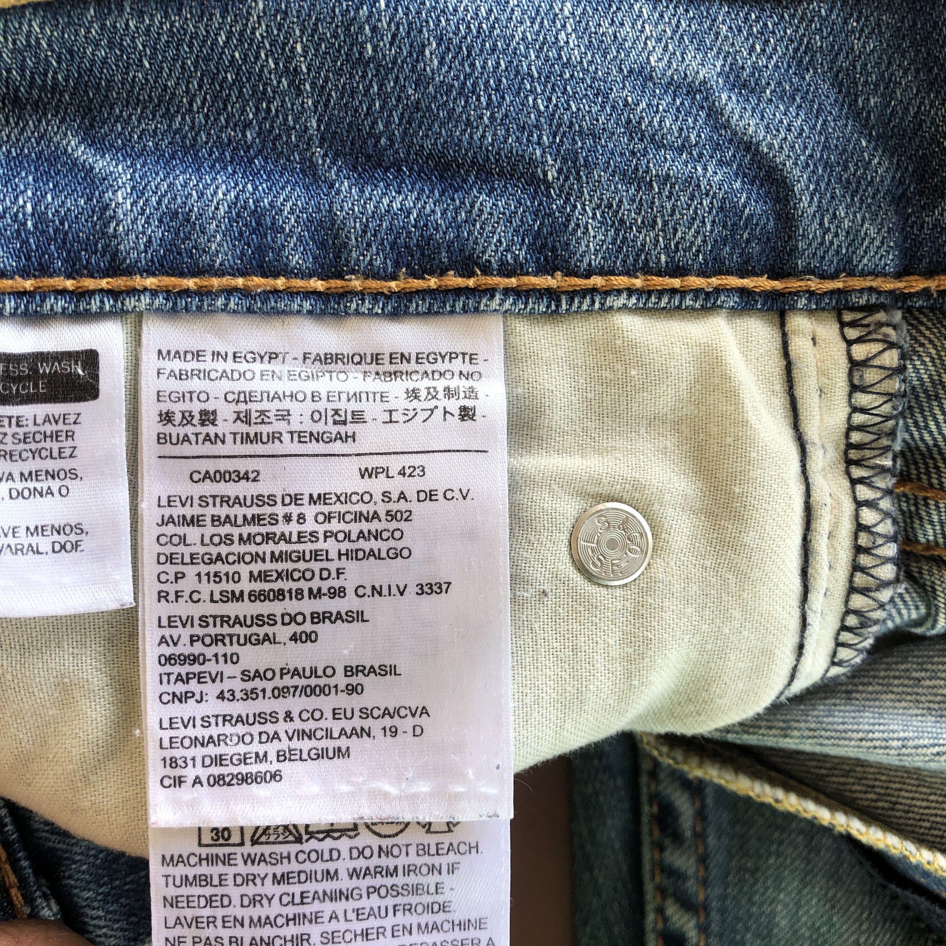 Levi's Vintage Levis Distressed Jeans Levi's 511 Denim Skinny Pants Size US 34 / EU 50 - 6 Thumbnail